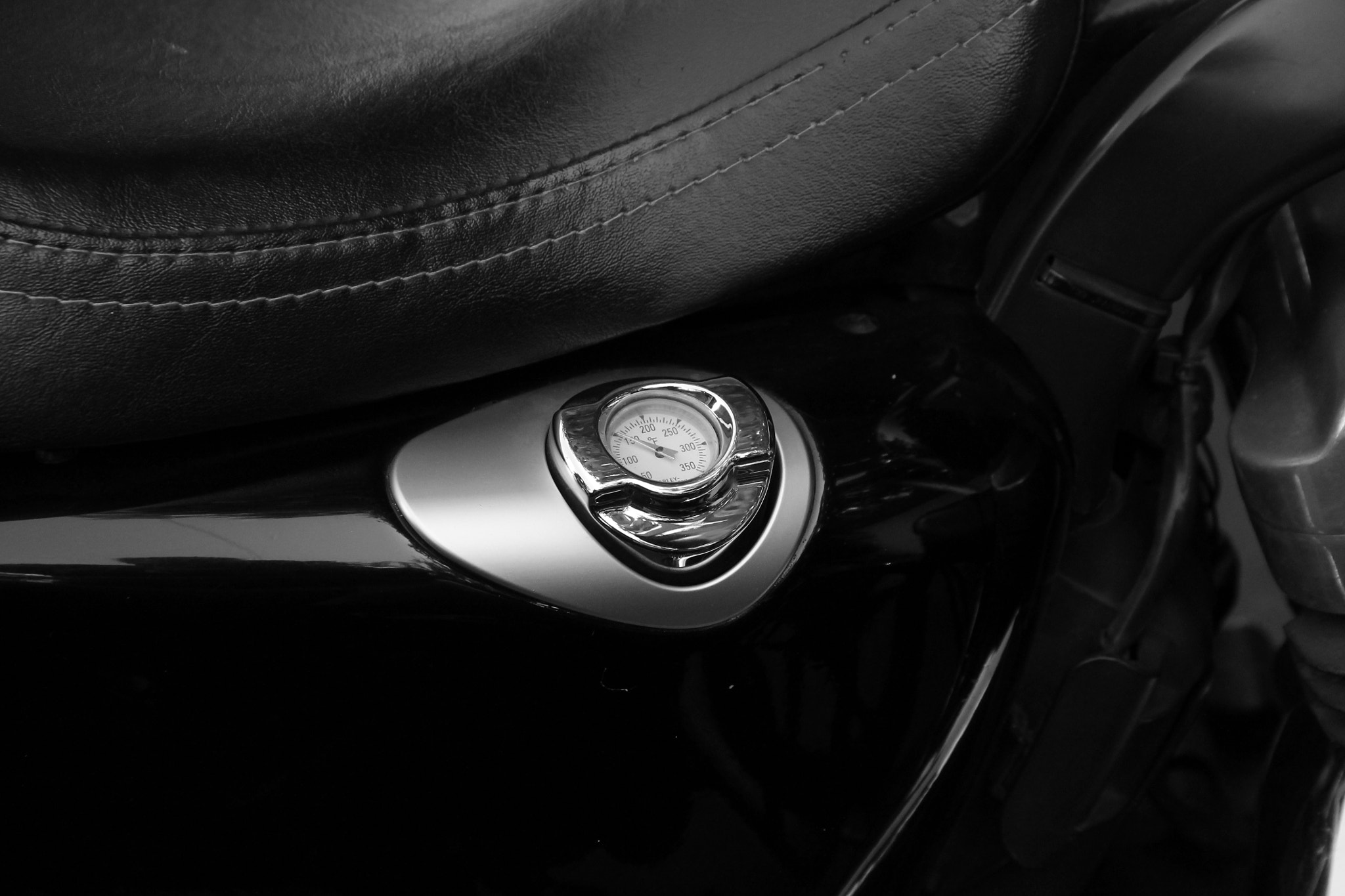 Canon EF-S 18-135mm F3.5-5.6 IS sample photo. Harley davidson  photography
