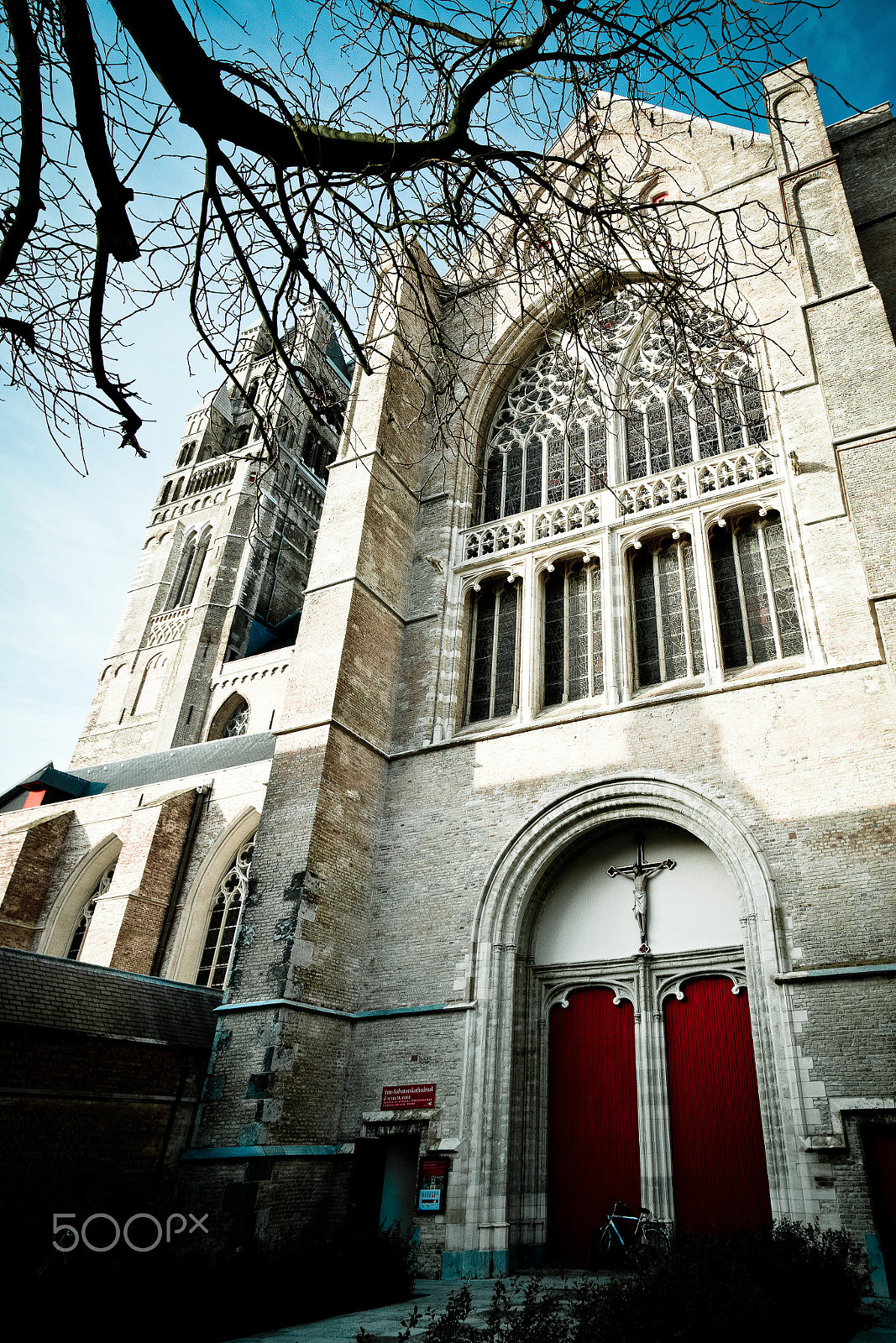 Canon EF 16-35mm F2.8L II USM sample photo. Stitched vertical panorama of bruges cathedral photography