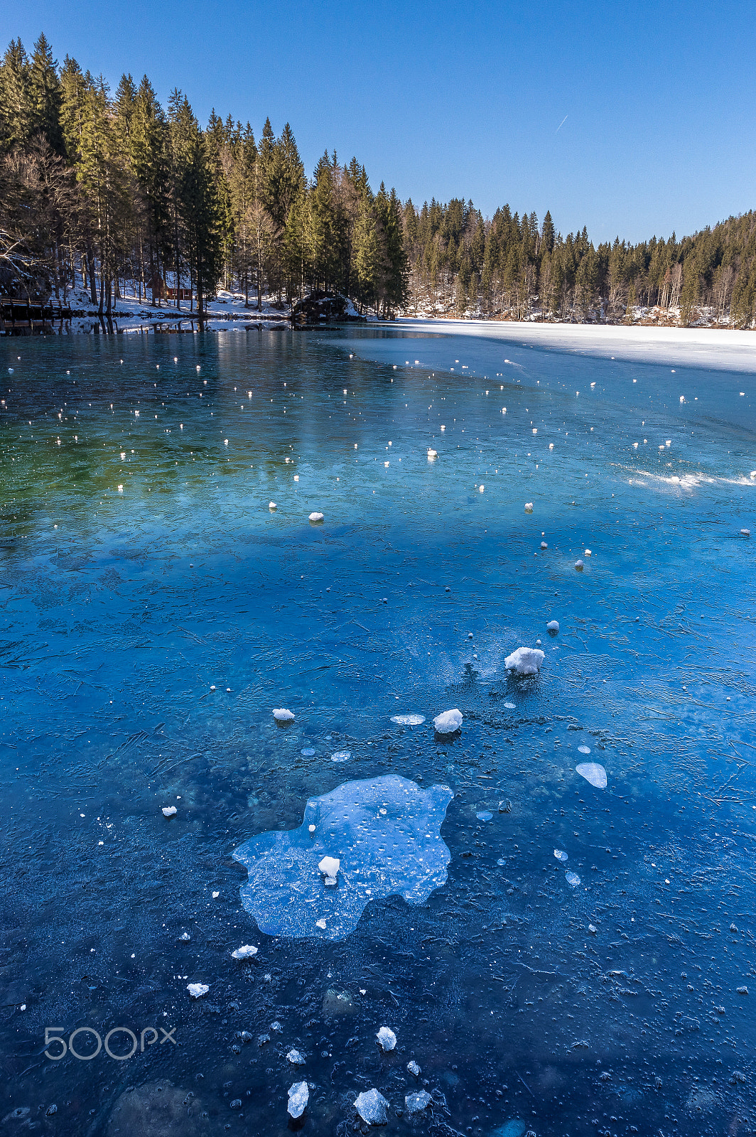 Canon EOS 700D (EOS Rebel T5i / EOS Kiss X7i) + Sigma 8-16mm F4.5-5.6 DC HSM sample photo. Fusine ice photography