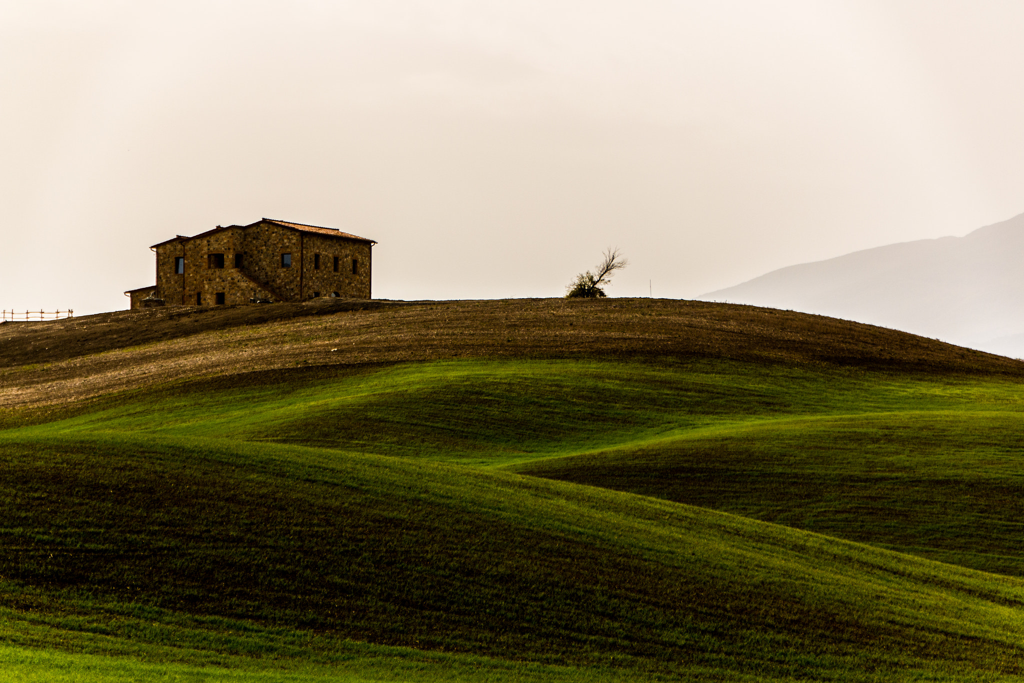 Canon EOS 70D sample photo. Tuscany fields photography