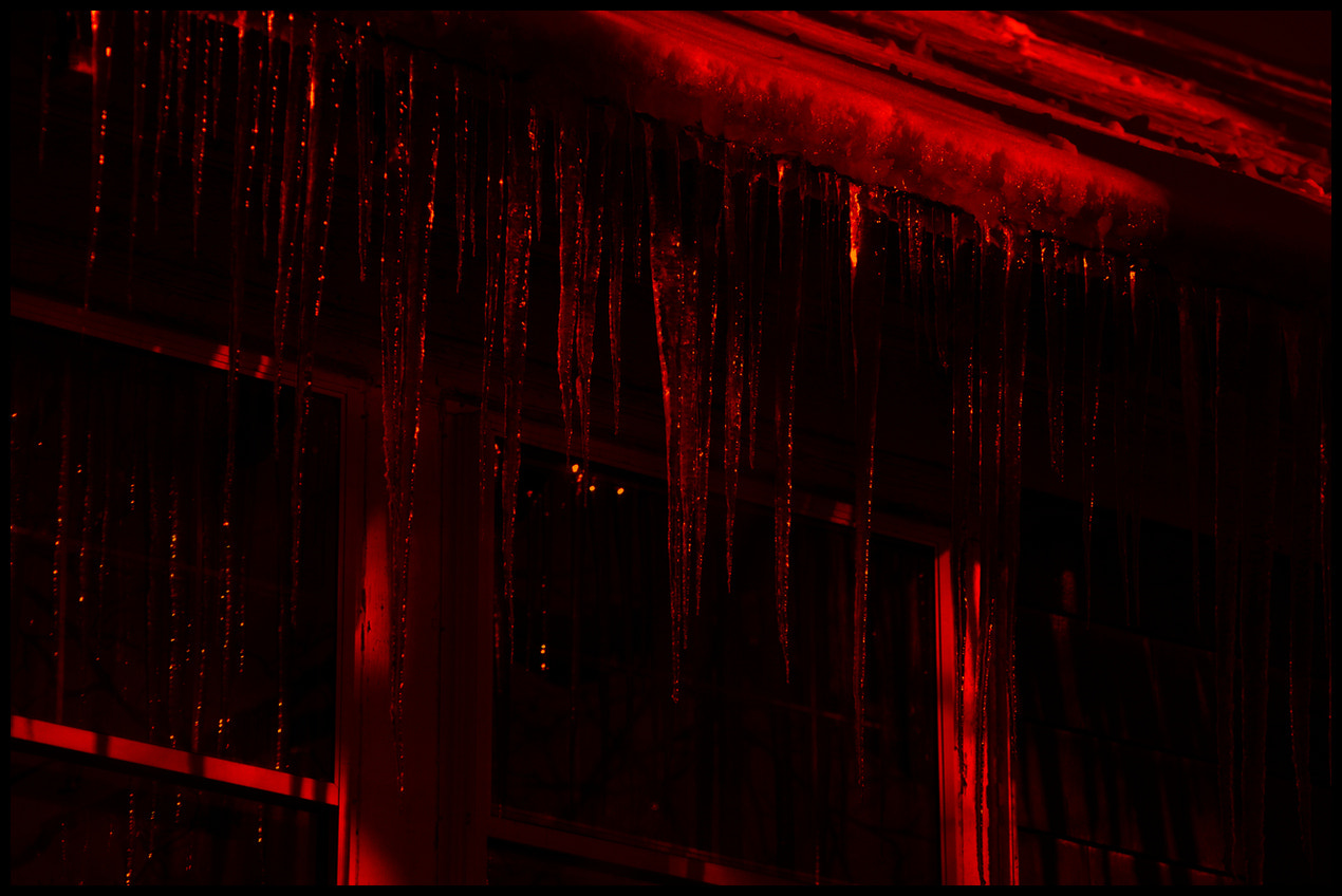 AF Zoom-Nikkor 70-300mm f/4-5.6D ED sample photo. Red ice photography