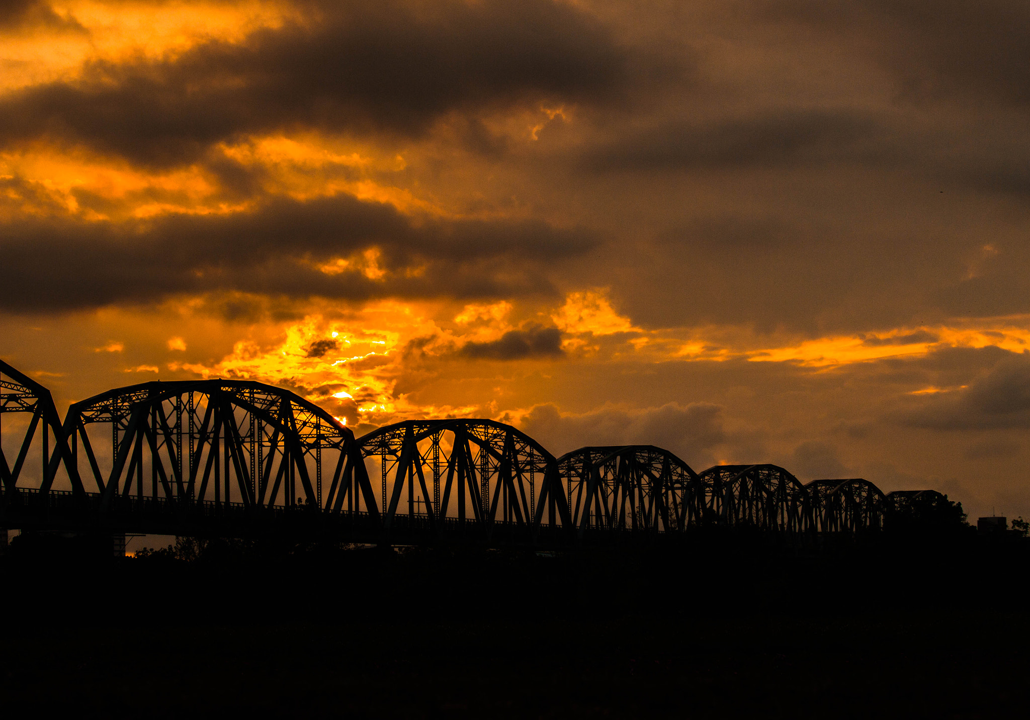 Canon EF 70-300mm F4-5.6 IS USM sample photo. Kaoping iron railway bridge photography