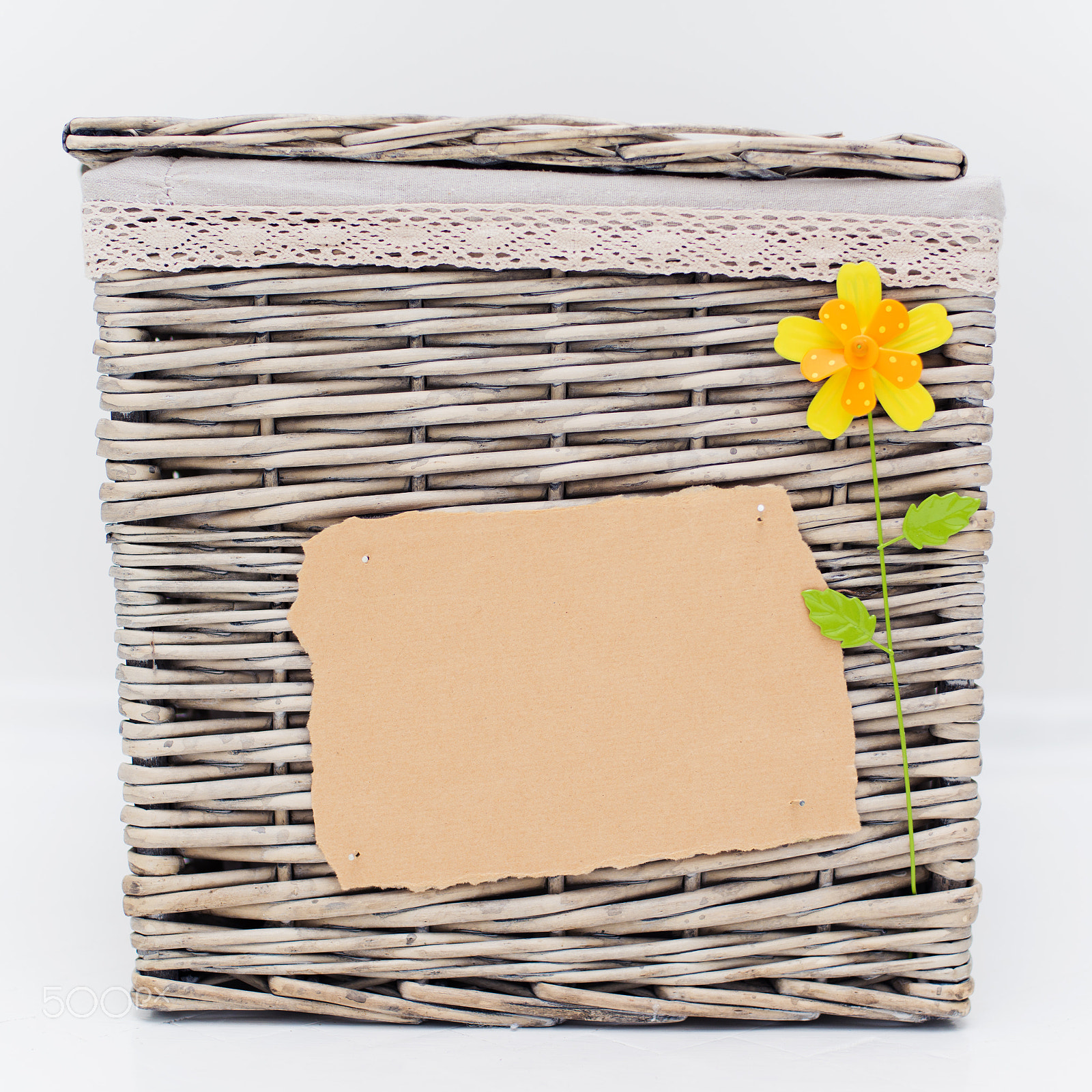 Nikon D800 + Nikon AF Nikkor 50mm F1.4D sample photo. Wicker basket with empty blank photography