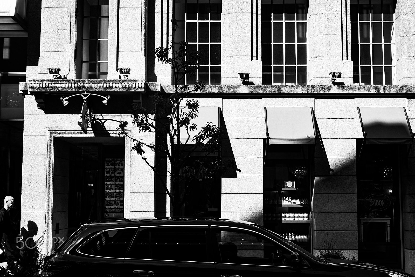 Summicron-M 50mm f/2 (IV, V) sample photo. Made in german....i love it... photography