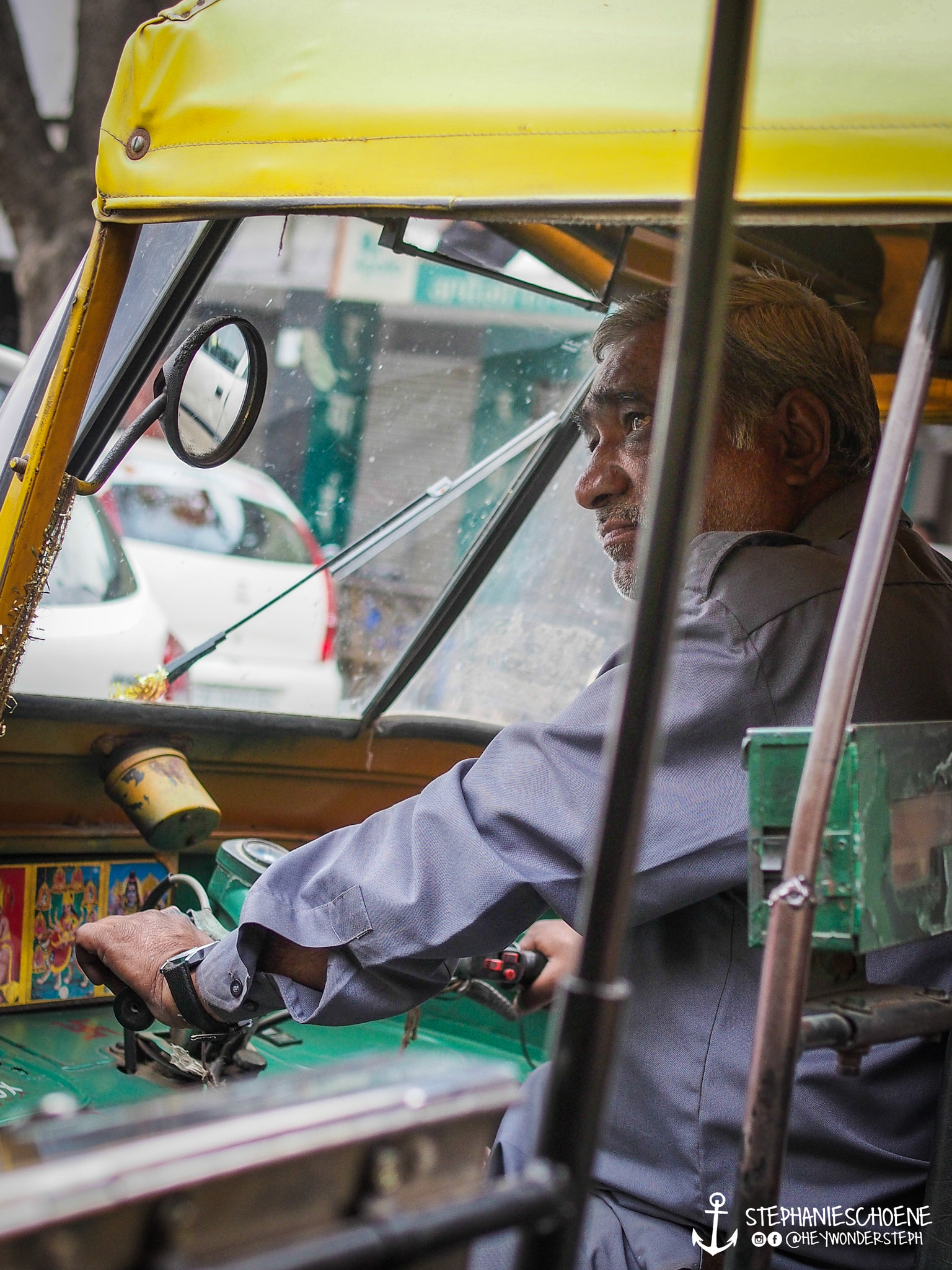 Panasonic Leica DG Summilux 25mm F1.4 II ASPH sample photo. Rickshaw - new delhi / 2015 photography