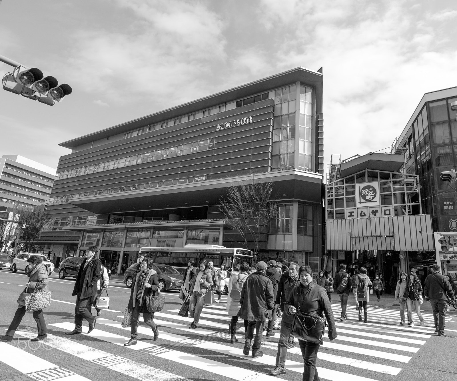 Canon EOS M3 sample photo. Ohmi ichiba market place photography