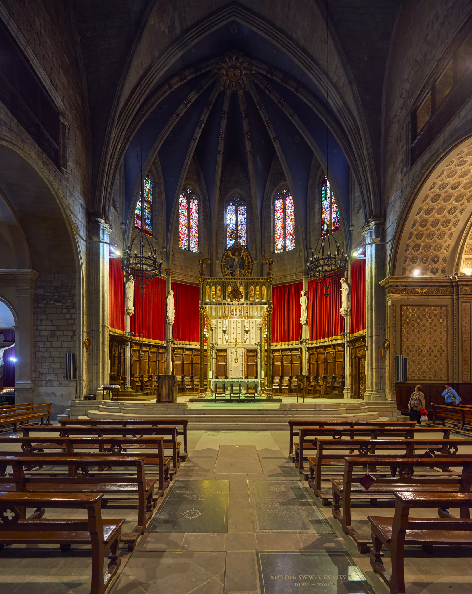 Nikon AF-S Nikkor 14-24mm F2.8G ED sample photo. Catedral de santa maría de solsona photography