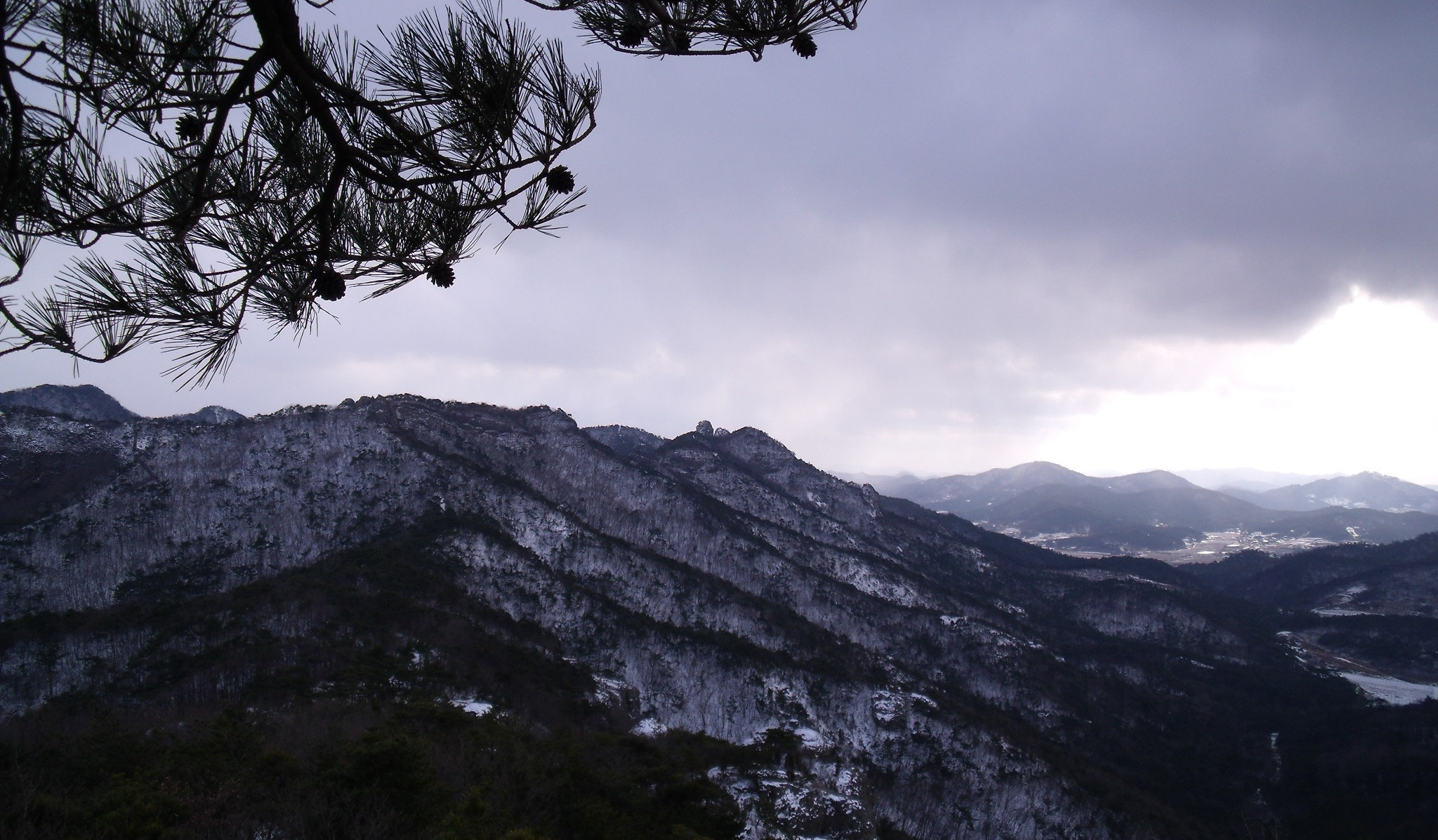Fujifilm FinePix J110W sample photo. Seonun mountain photography