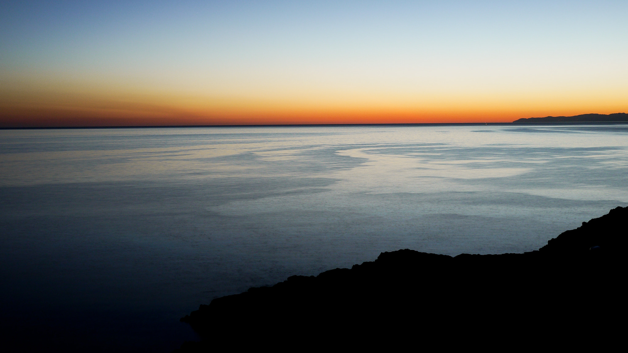 Panasonic Lumix DMC-G2 + Panasonic Lumix G 20mm F1.7 ASPH sample photo. Sunrise sea photography