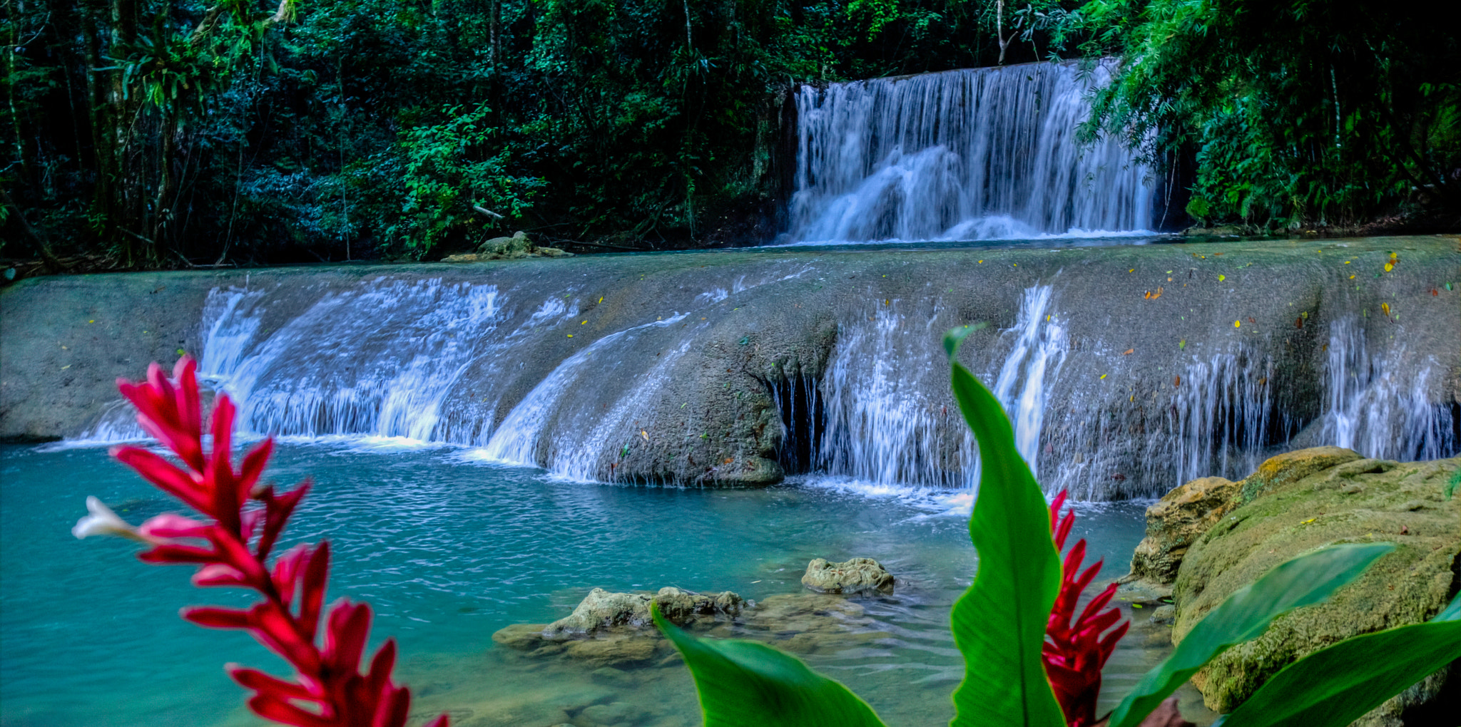 Canon EOS 600D (Rebel EOS T3i / EOS Kiss X5) + Canon EF-S 10-22mm F3.5-4.5 USM sample photo. Ys-falls, jamaica photography