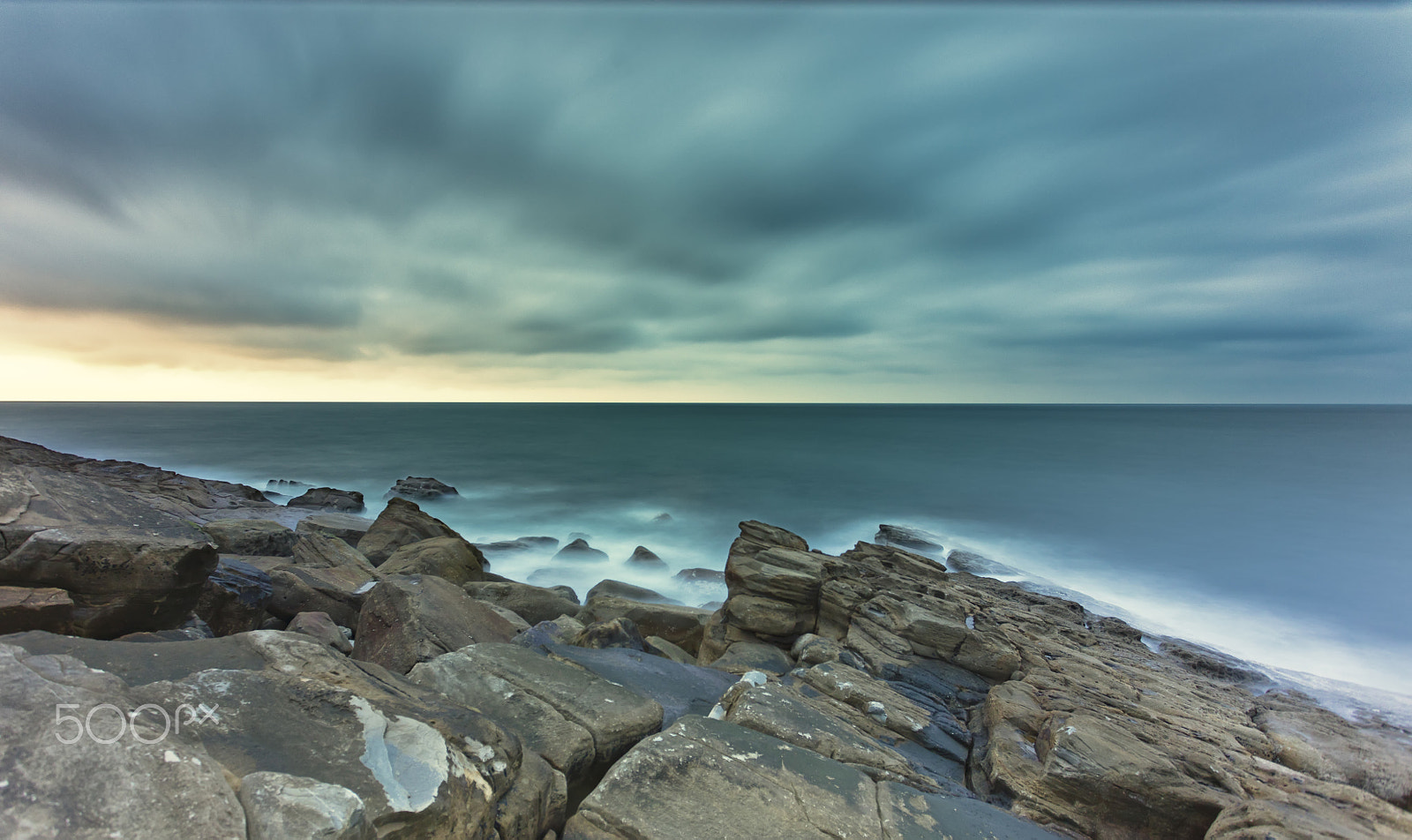 Canon EOS 5DS R + Canon EF 17-40mm F4L USM sample photo. The storm is coming photography