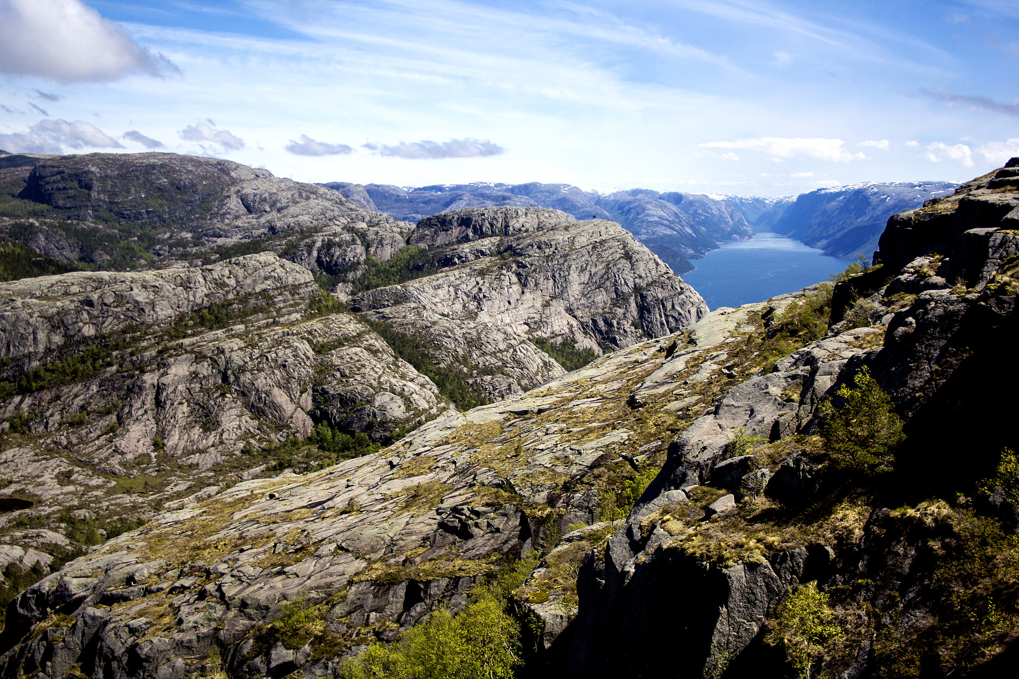 Canon EF-S 18-55mm F3.5-5.6 II sample photo. Preikestolen photography