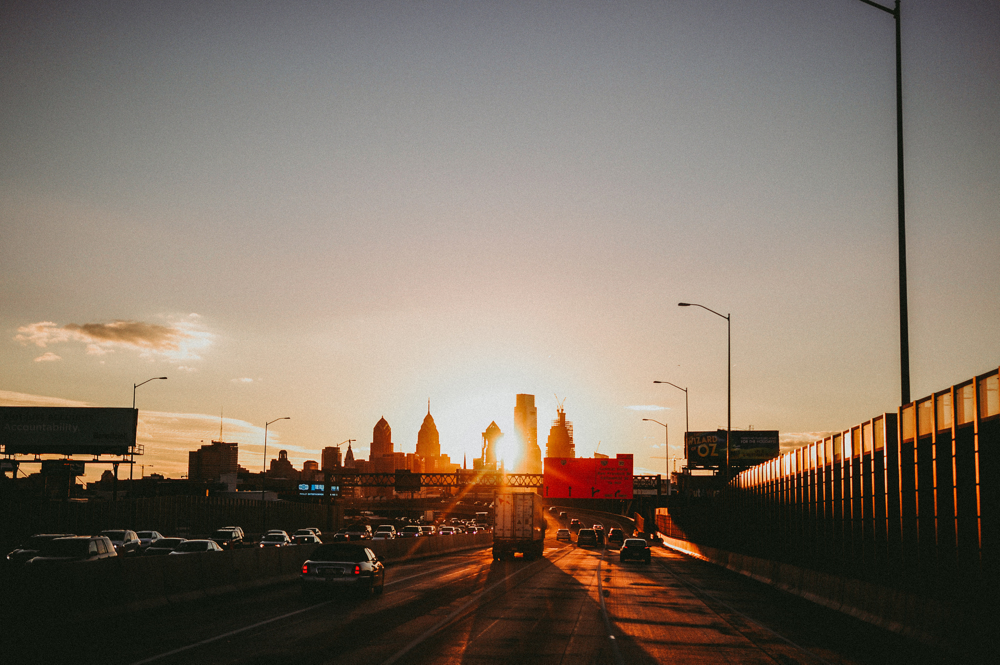 Nikon D90 + Sigma 18-35mm F1.8 DC HSM Art sample photo. Sunset road in philly photography