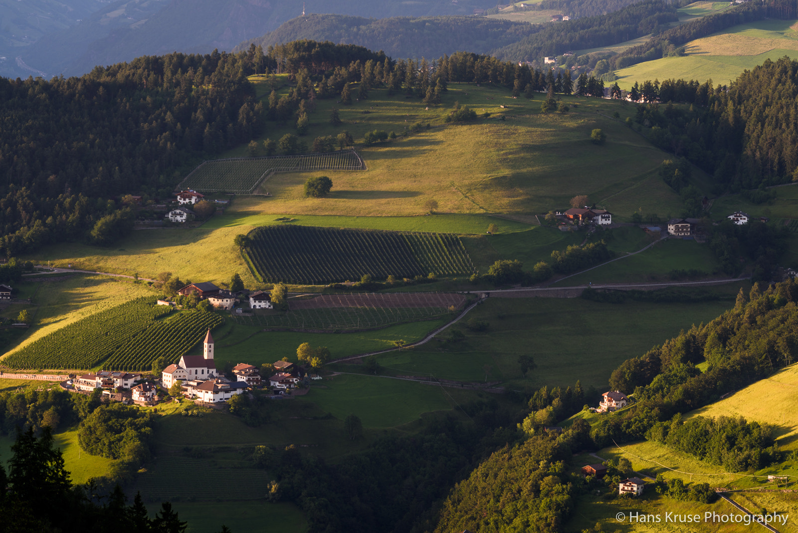 Nikon AF-S Nikkor 70-200mm F4G ED VR sample photo. Landscape at sunset photography