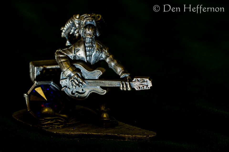 Canon EF 100mm F2.8 Macro USM sample photo. Rocking photography