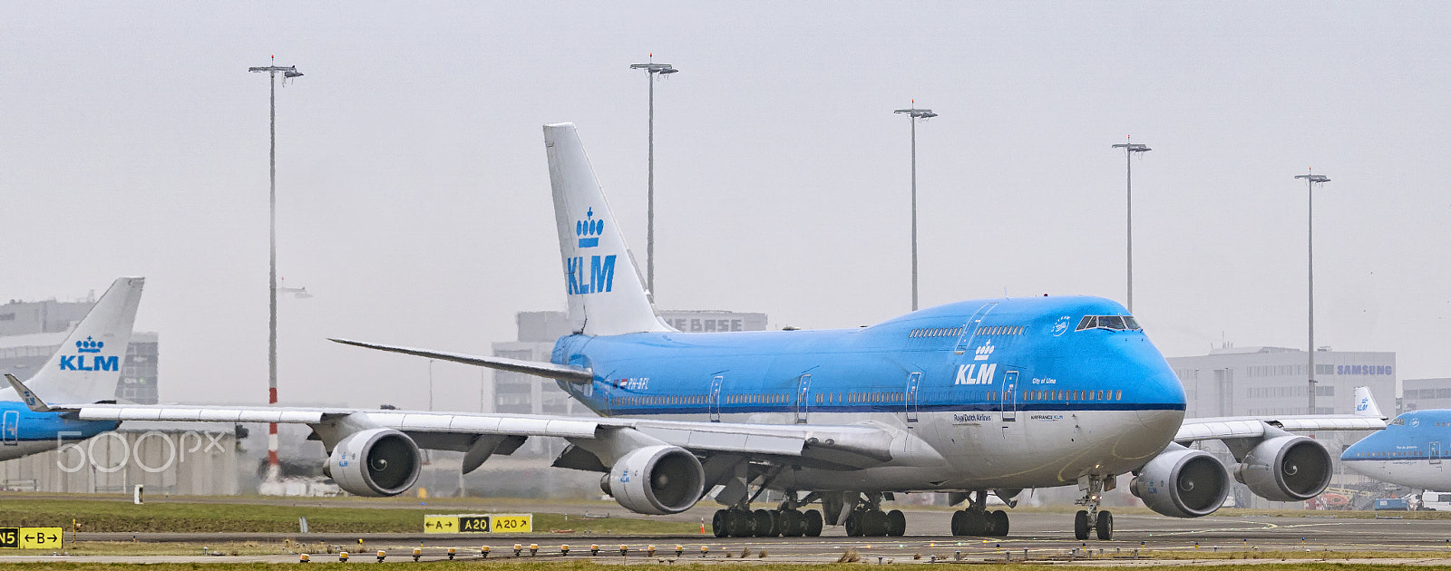 Sony a6000 + Sony FE 70-200mm F4 G OSS sample photo. Ph bfl klm royal dutch airlines boeing cn photography