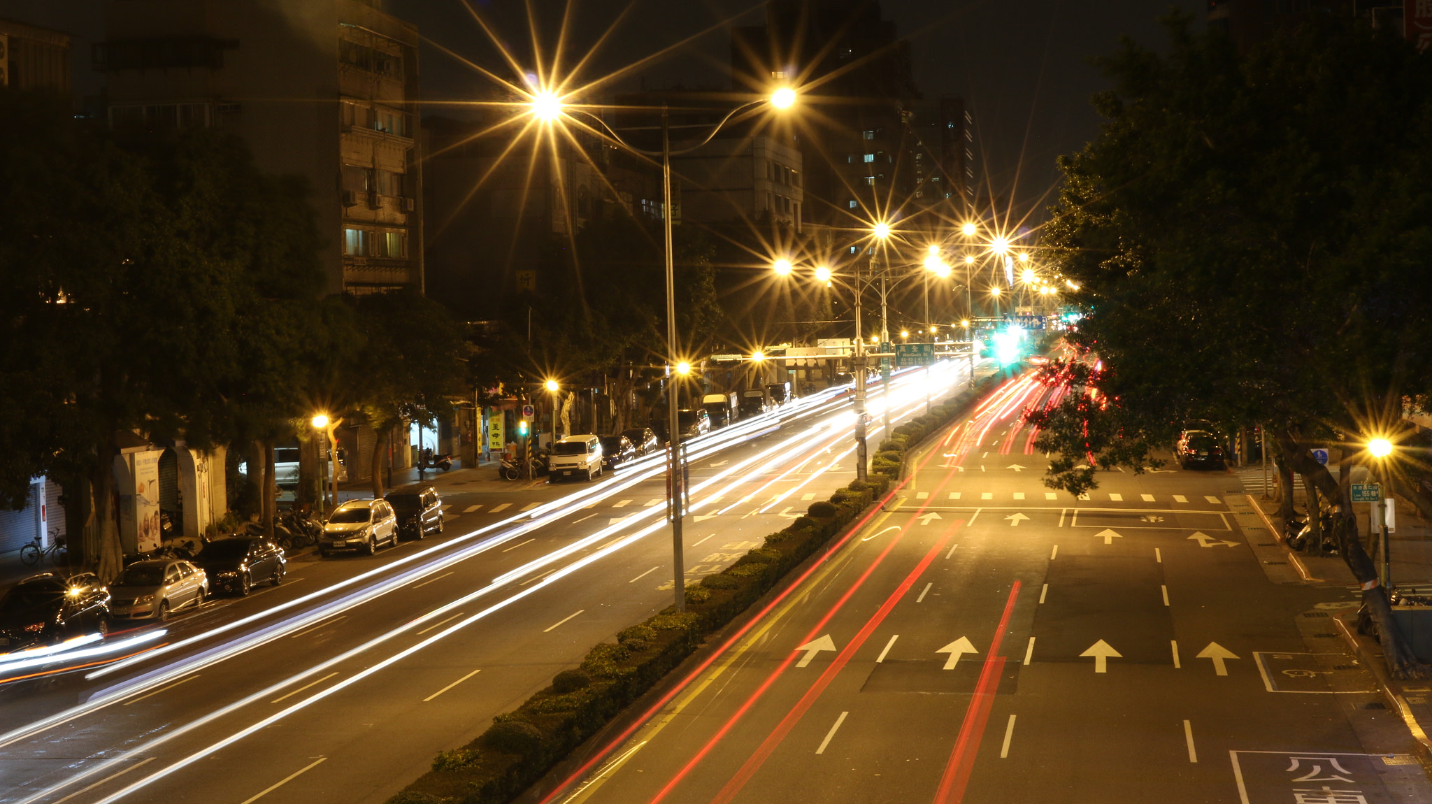 Canon EOS 70D + Canon EF 40mm F2.8 STM sample photo. Motion in quiescence photography