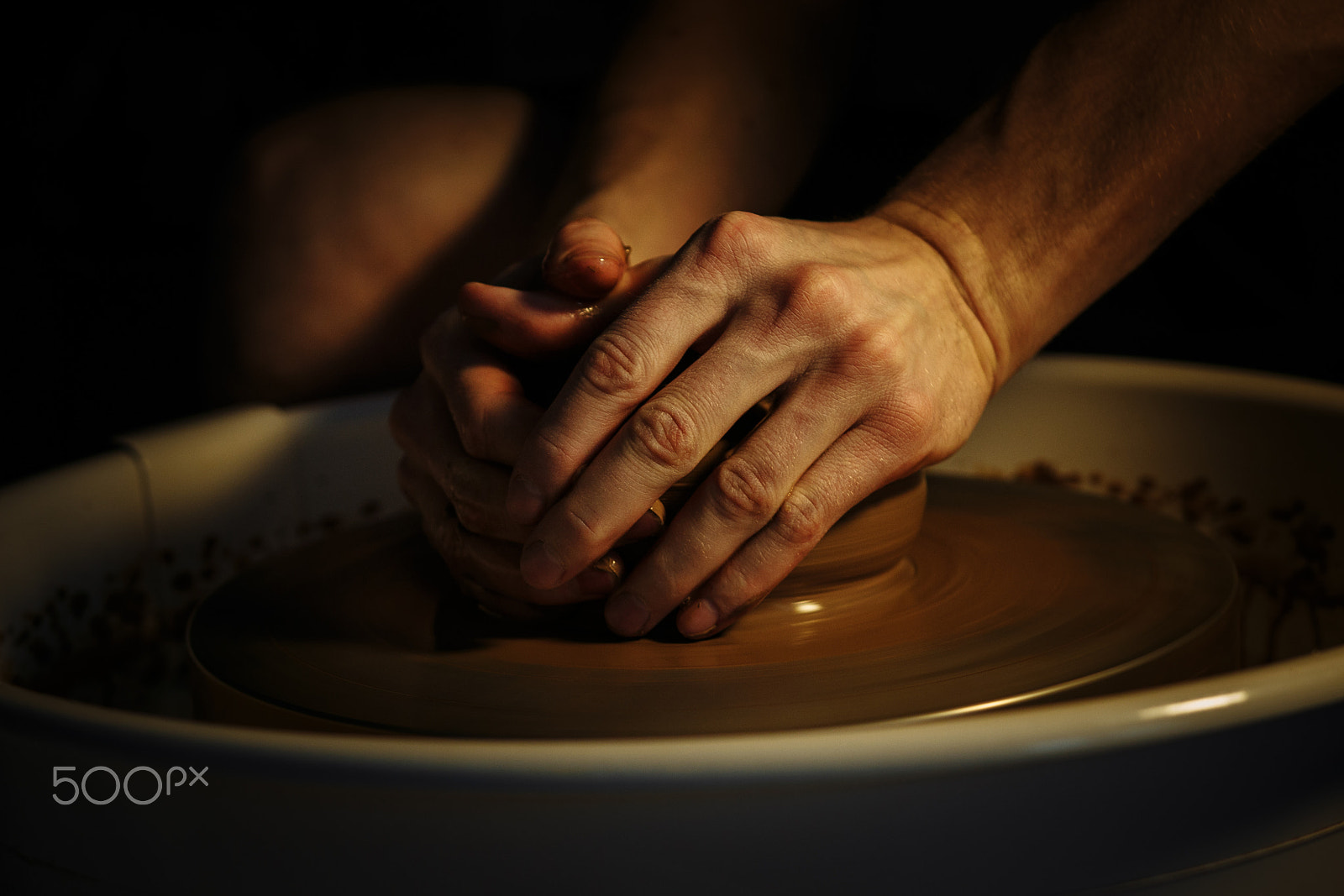 Sigma 18-35mm f/1.8 DC HSM sample photo. Hands of the master photography