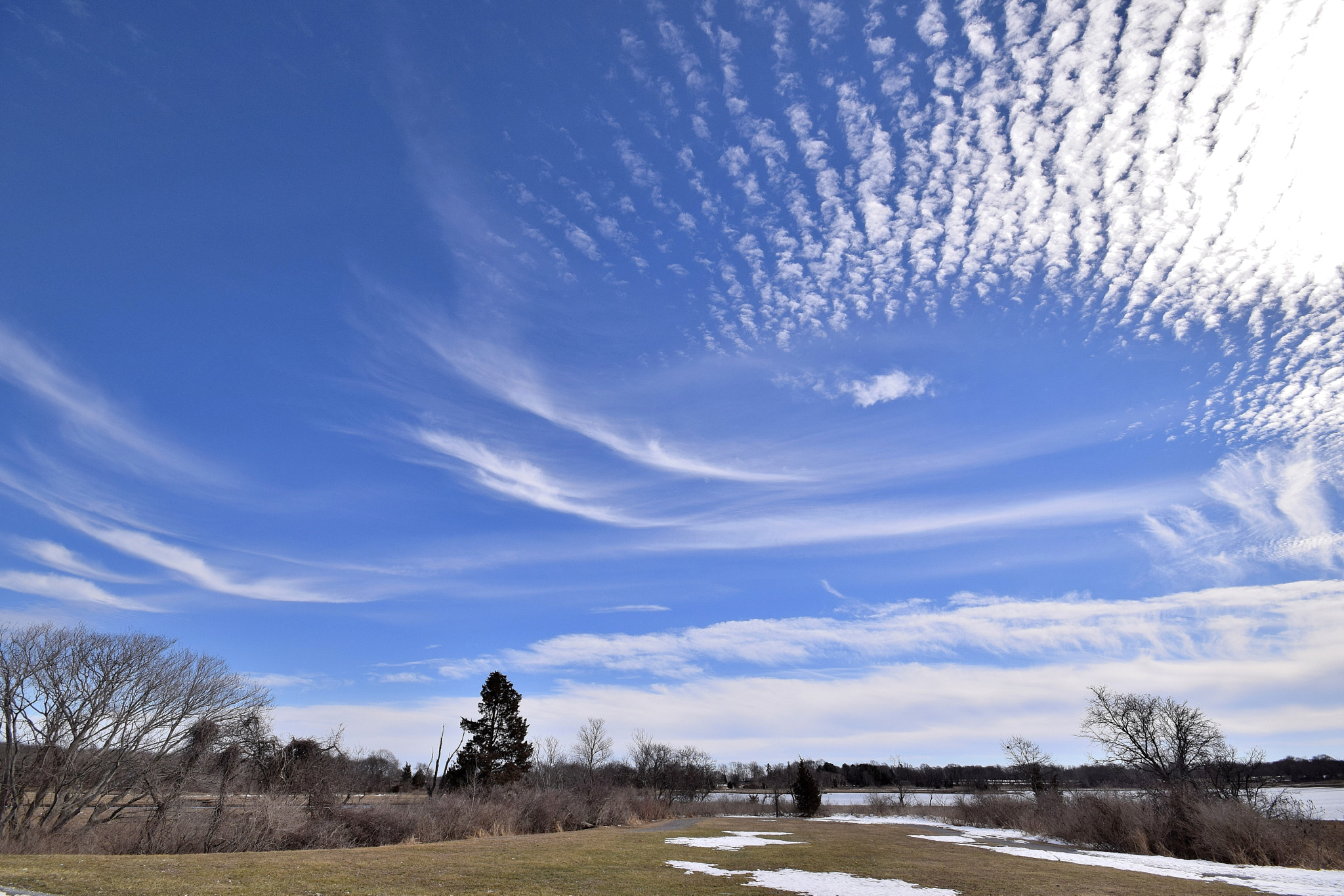Sigma 10-20mm F4-5.6 EX DC HSM sample photo. Winter sky photography