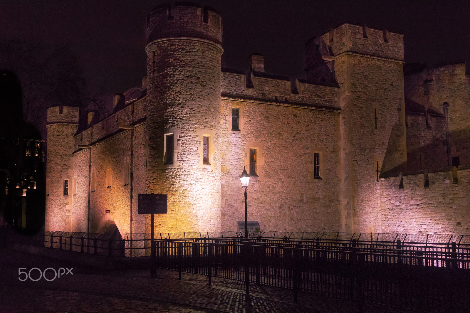Canon EOS 5D Mark IV sample photo. Tower of london ii photography