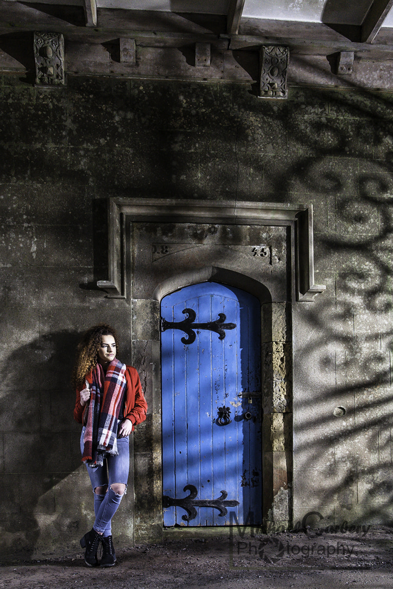 Canon EOS 5D sample photo. Shadows everywhere photography