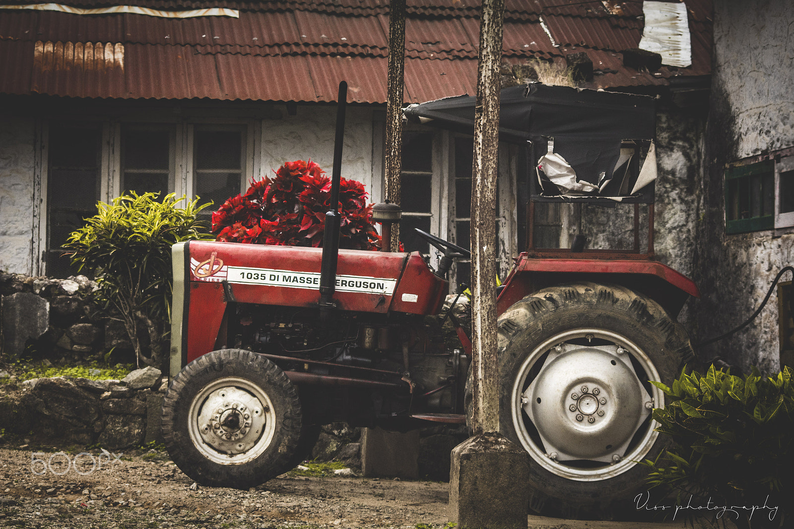 Canon EOS 1300D (EOS Rebel T6 / EOS Kiss X80) sample photo. Tractor photography