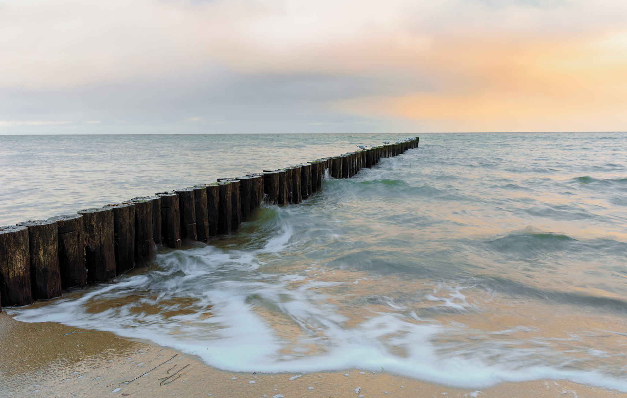 Canon EOS 6D + Canon EF 28mm F2.8 IS USM sample photo. Seascape photography