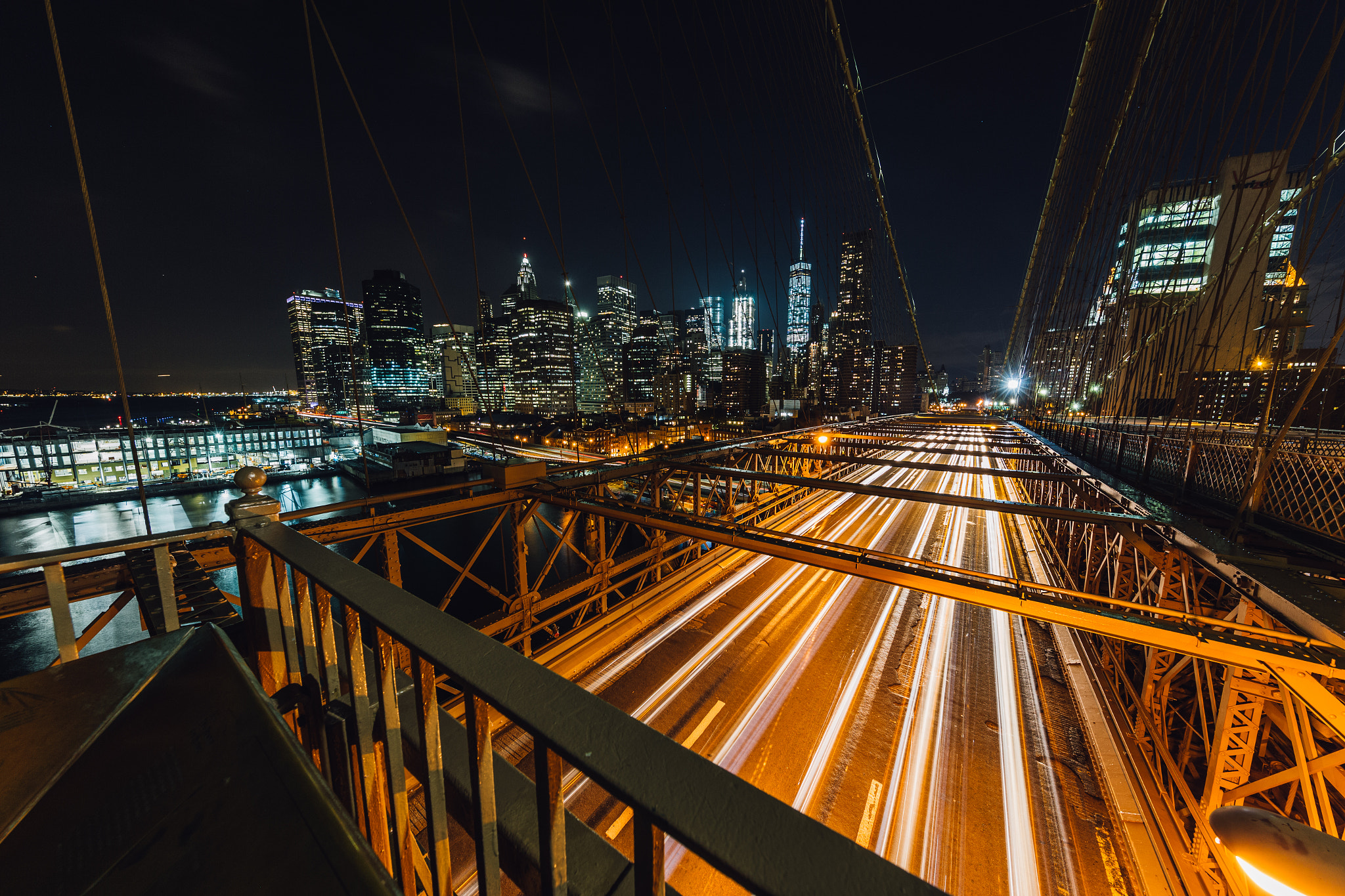 Canon EOS 6D + Canon EF 11-24mm F4L USM sample photo. Manhattan traffic photography