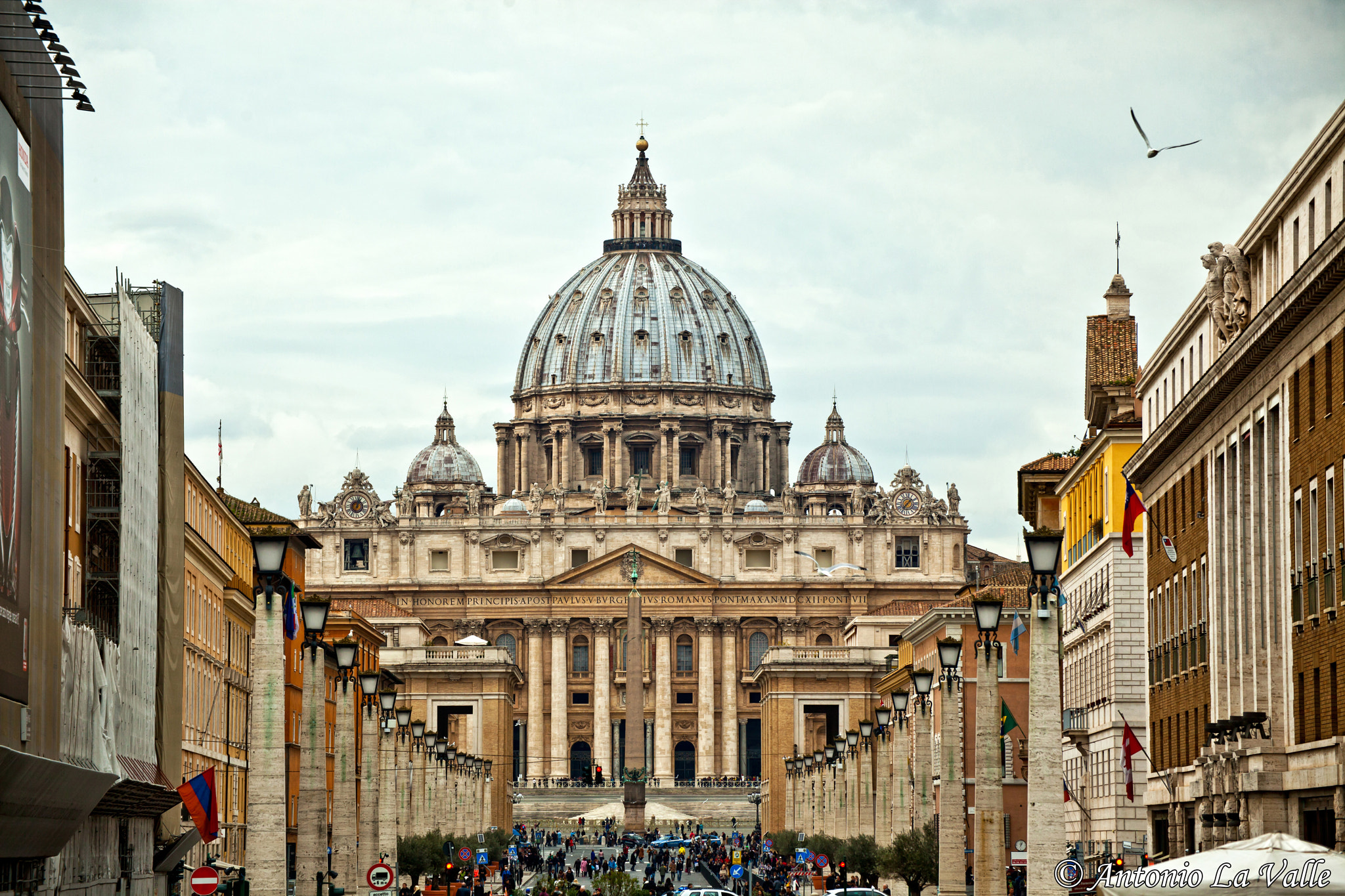 Canon EOS 5D Mark II sample photo. Basilica di san pietro photography