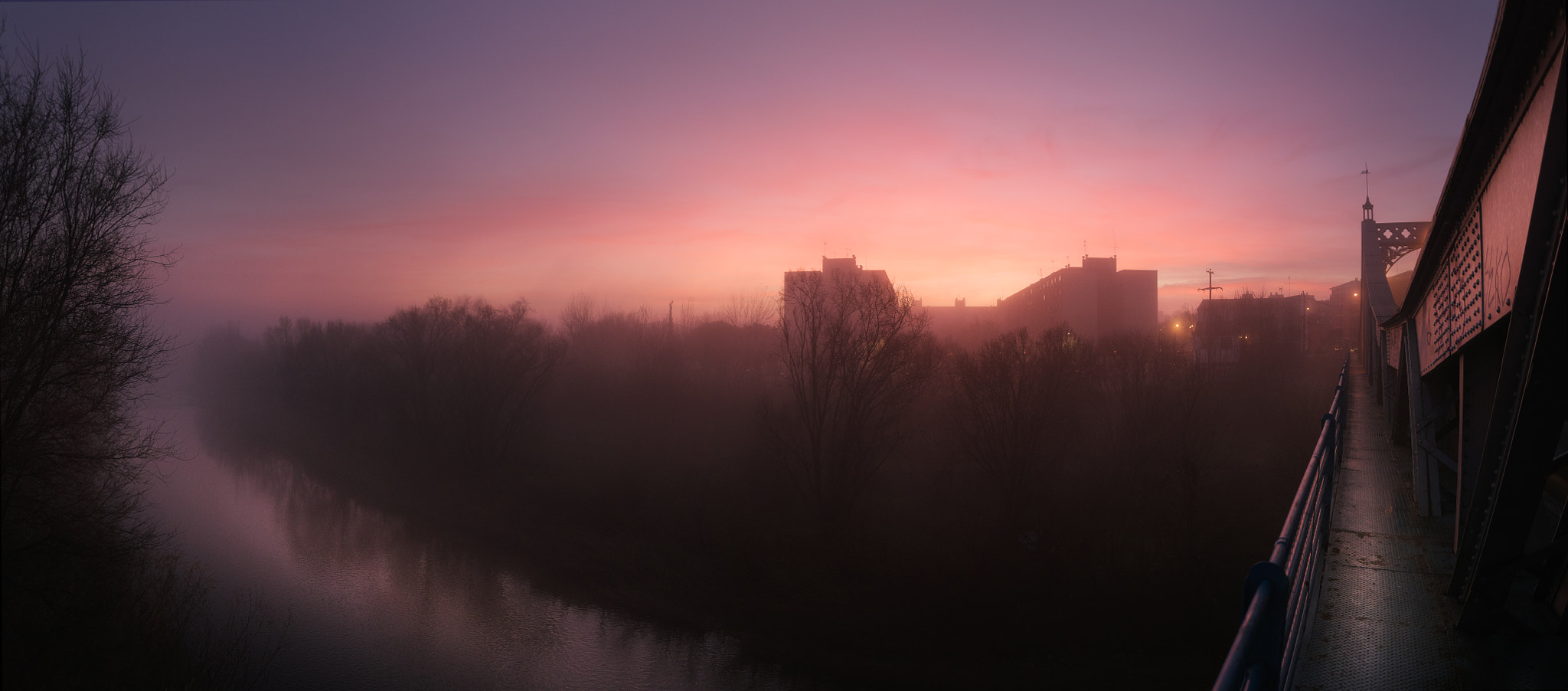 Nikon D500 sample photo. The bridge to the failure photography