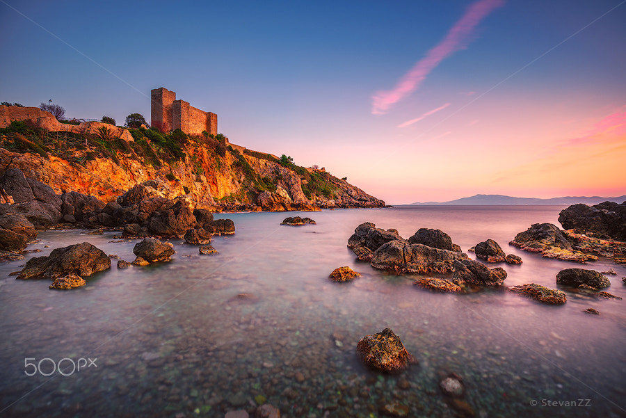 Sony a7R II sample photo. Talamone rock beach and medieval fortress. italy photography
