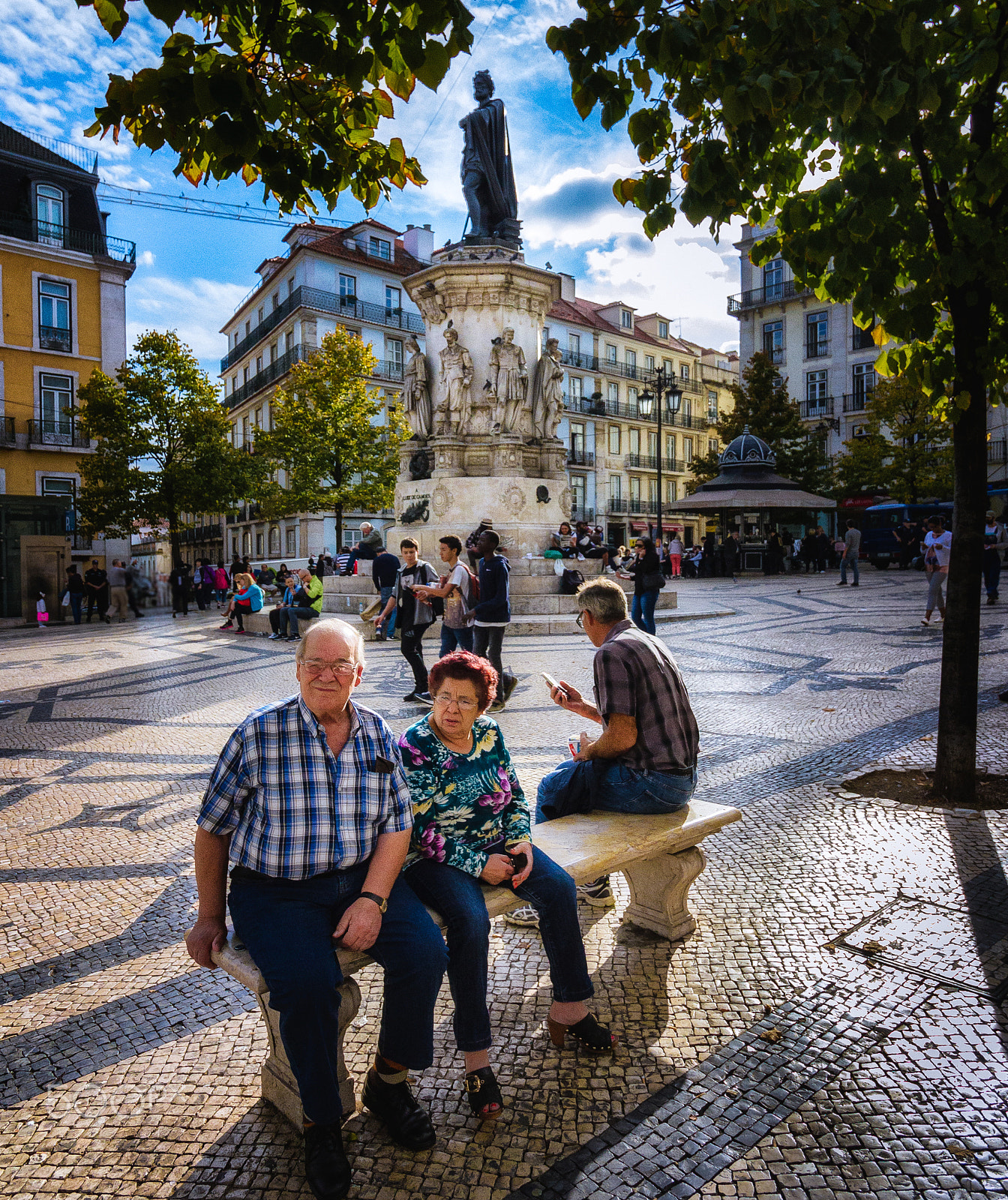 Canon EOS 550D (EOS Rebel T2i / EOS Kiss X4) sample photo. Relaxing in lisbon photography