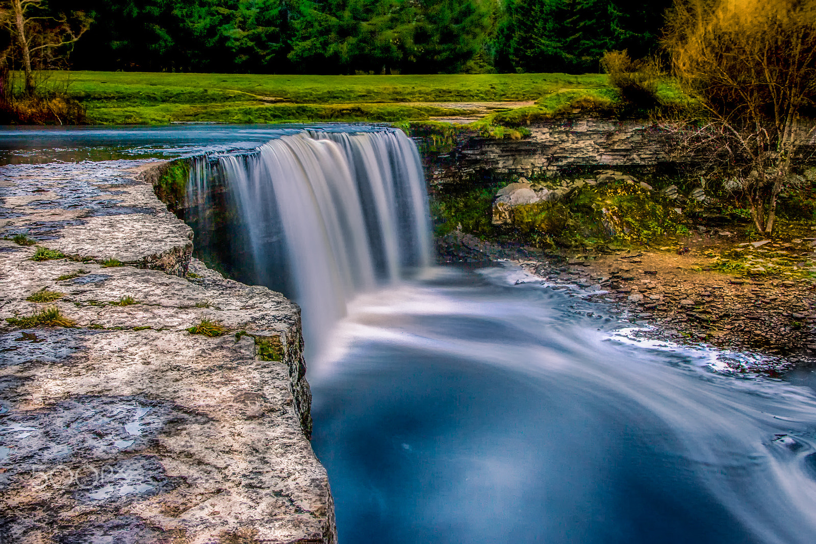 Sigma 18-250mm F3.5-6.3 DC OS HSM sample photo. Blue river photography