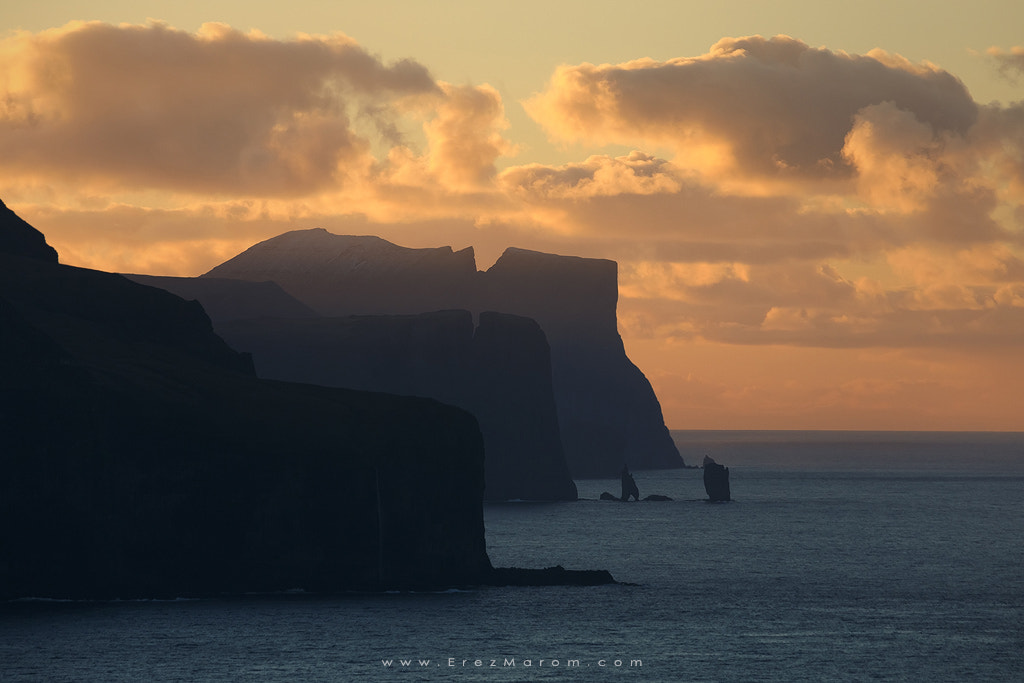 Canon EF 70-300mm F4-5.6L IS USM sample photo. A view to two islands photography