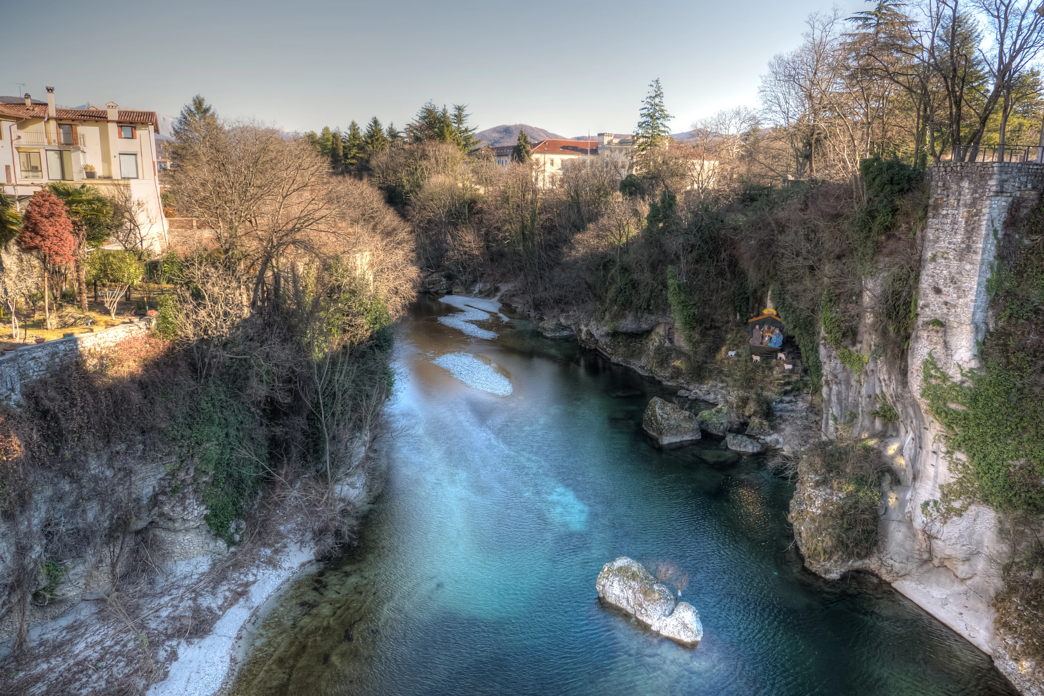 Panasonic Lumix G X Vario 12-35mm F2.8 ASPH Power OIS sample photo. Above the devil bridge photography