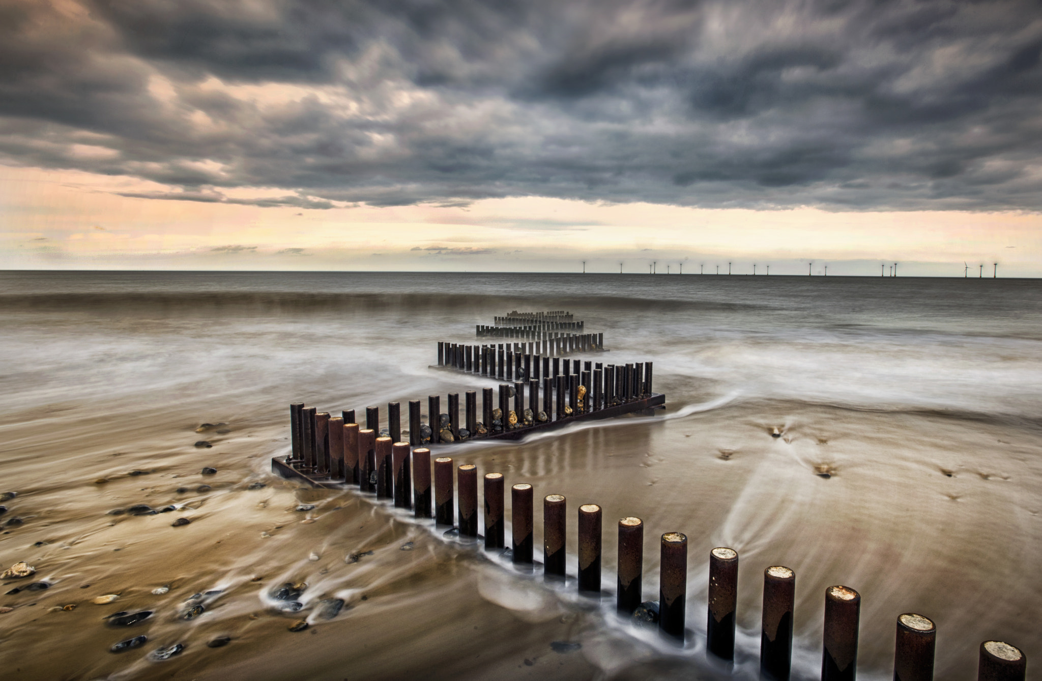 Nikon AF-S Nikkor 17-35mm F2.8D ED-IF sample photo. Zig zag groynes photography