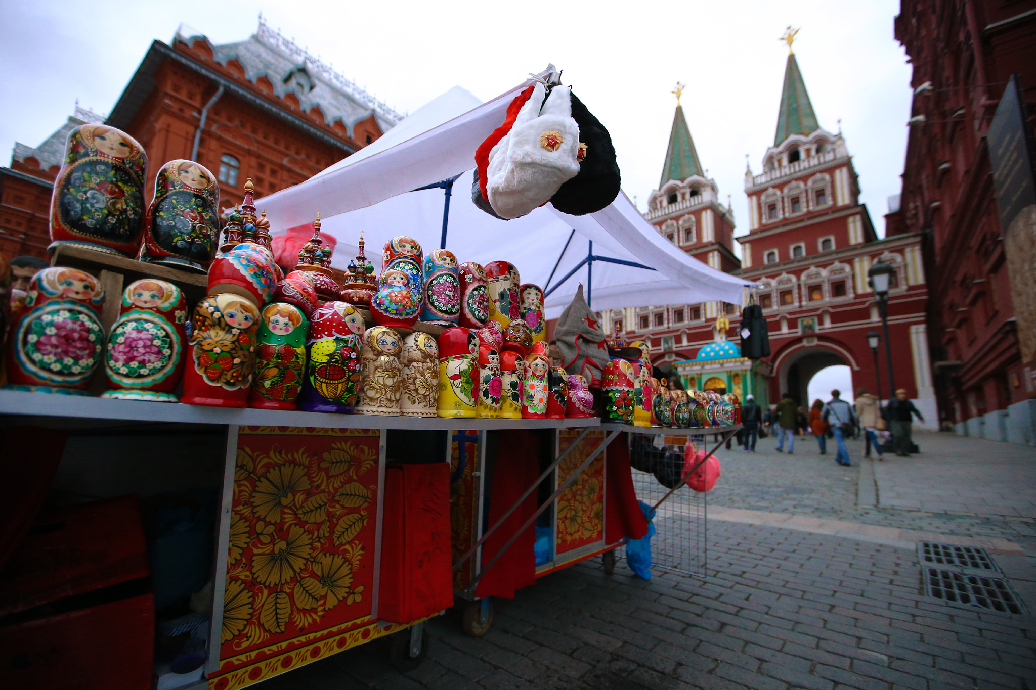 Canon EF 16-35mm F2.8L II USM sample photo. Matrioshka photography
