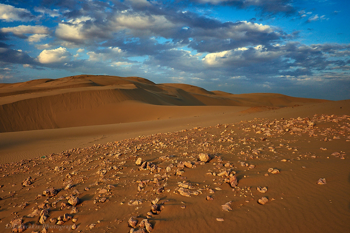 Fujifilm X-T10 + Fujifilm XF 18mm F2 R sample photo. Desert storm photography