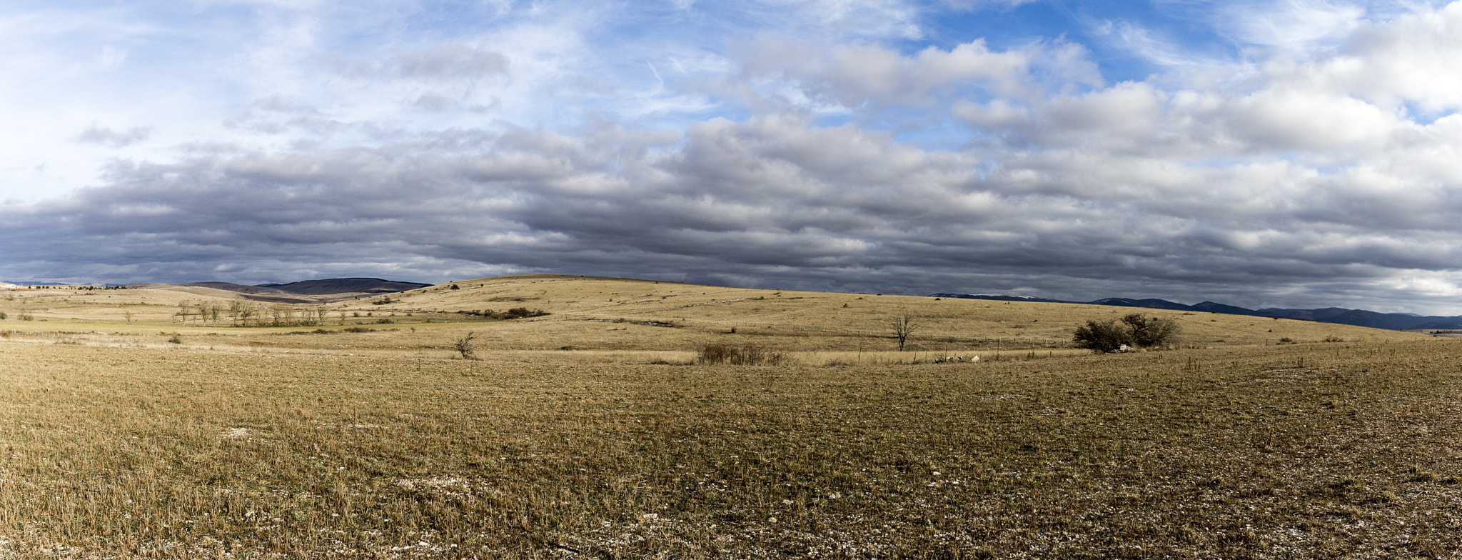 Canon EF 16-35mm F2.8L II USM sample photo. Nowhere photography