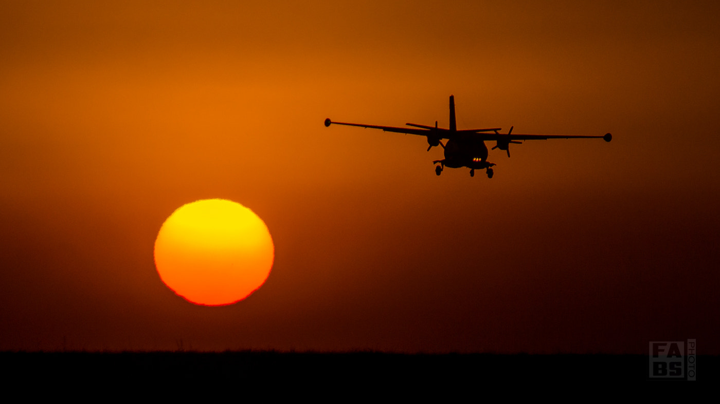 Sony 75-300mm F4.5-5.6 sample photo. Sunset approach photography