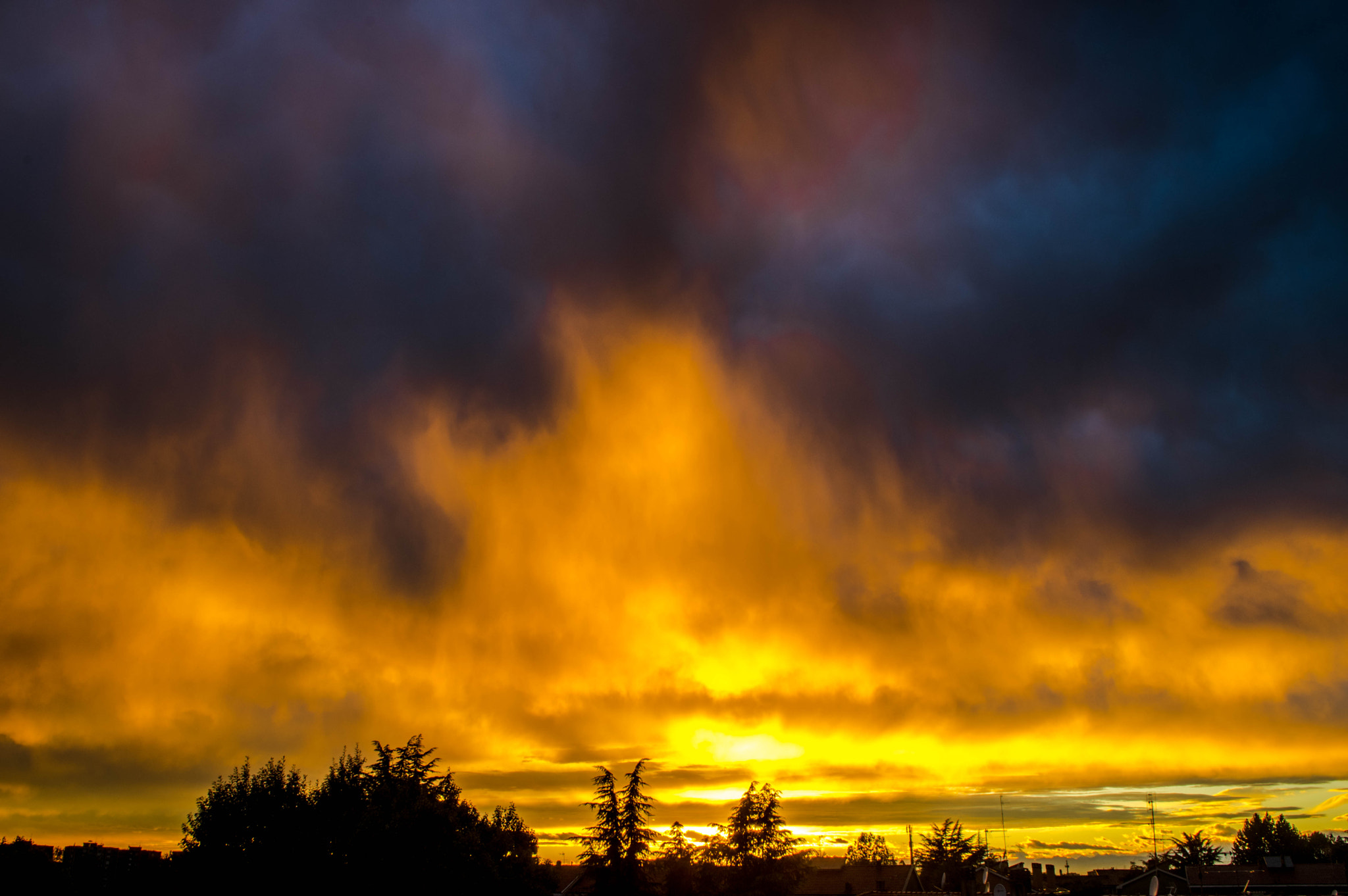 Pentax K-3 sample photo. Sunset in milan photography