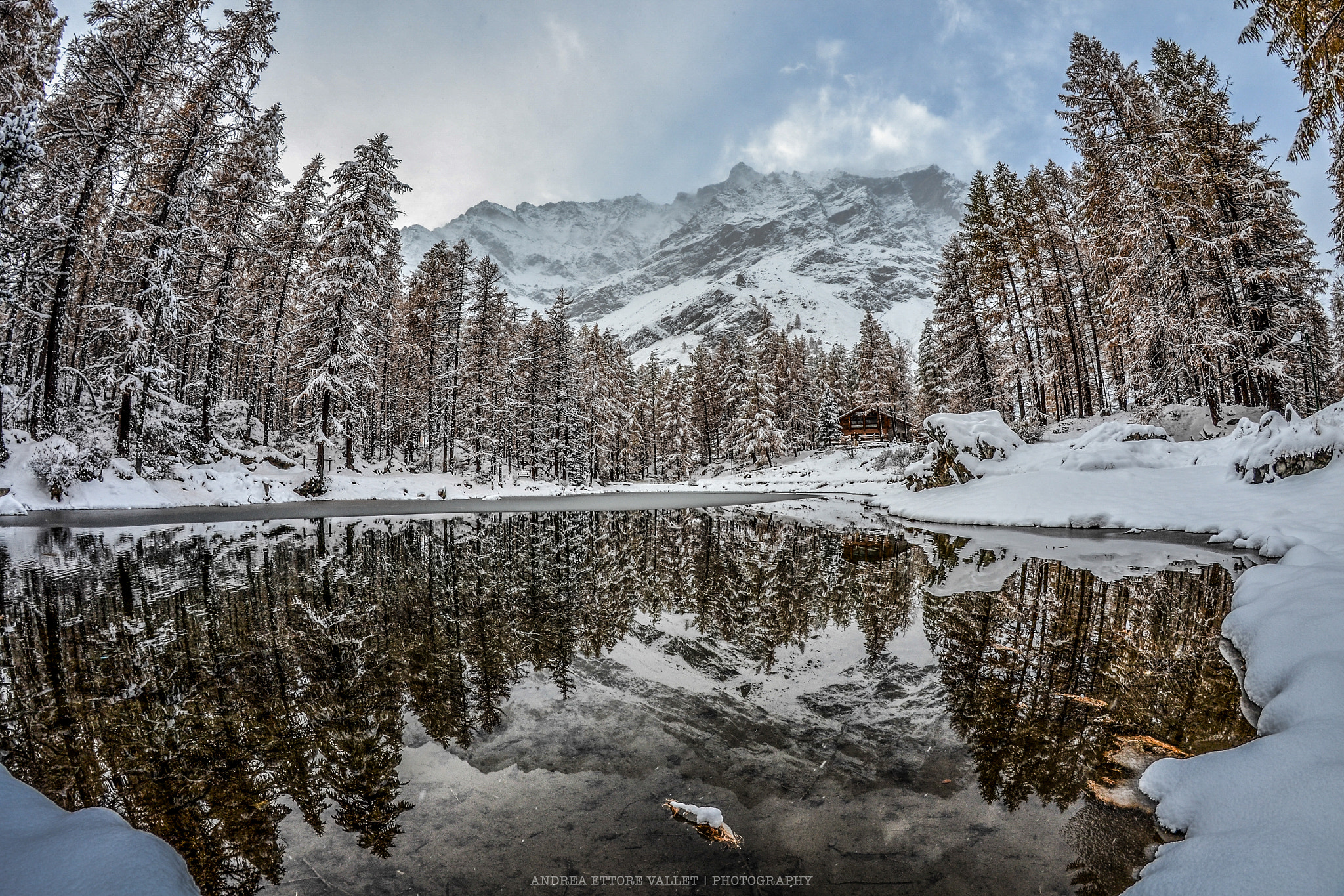 Nikon D3100 + Samyang 8mm F3.5 Aspherical IF MC Fisheye sample photo. Pellaud photography