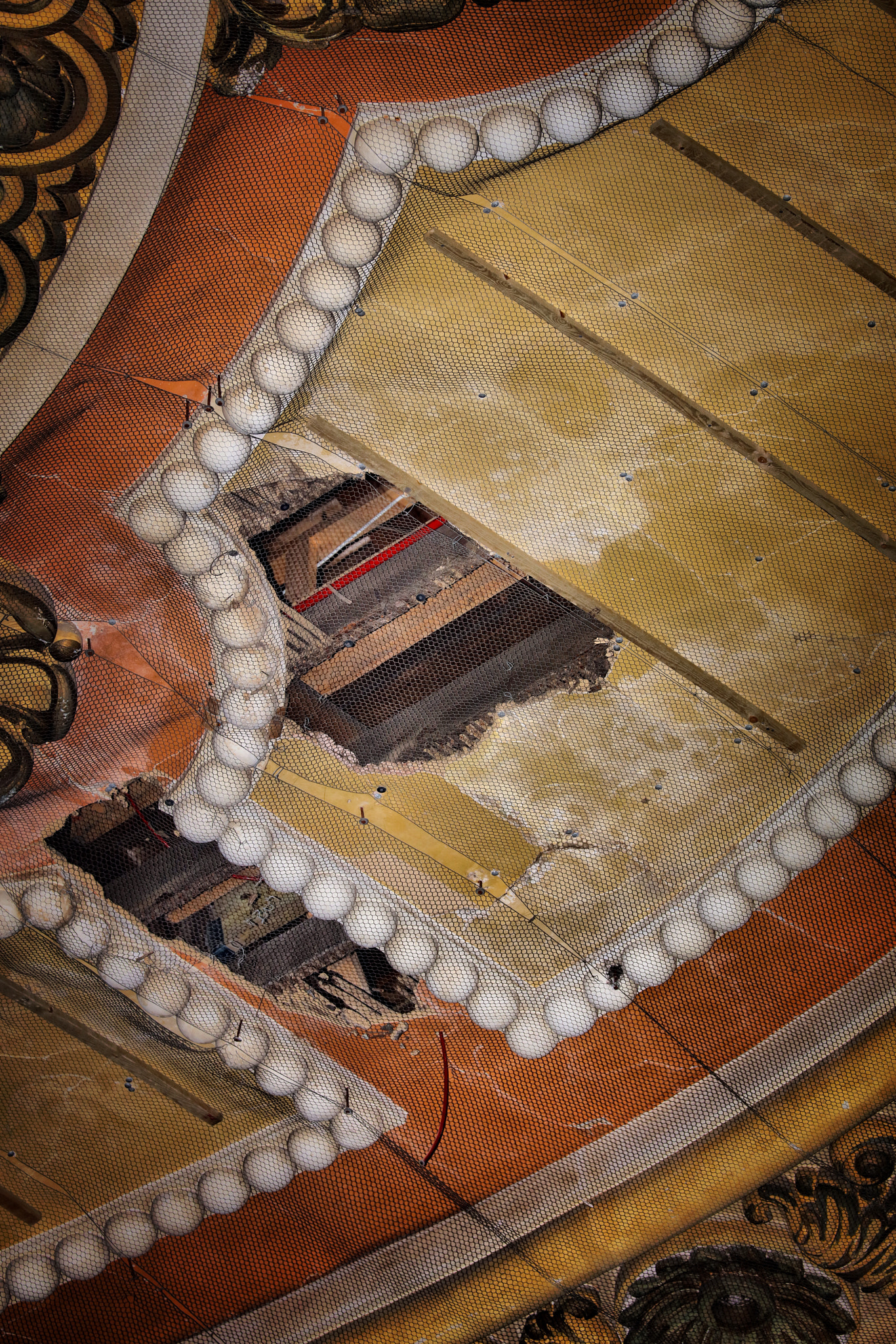 Canon EF 70-300mm F4-5.6L IS USM sample photo. Alexandra palace restoration photography