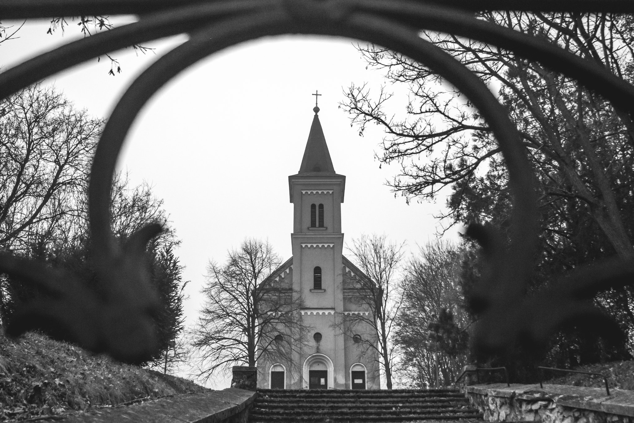 Nikon D7200 + Sigma 24-70mm F3.5-5.6 Aspherical HF sample photo. St. lászló parish - veszprém photography