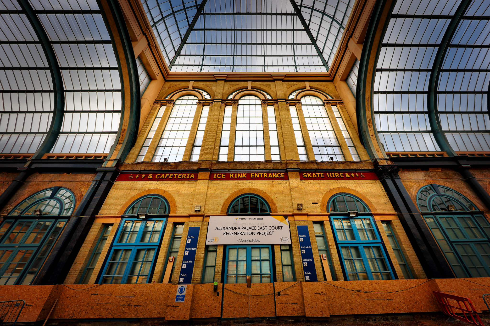 Canon EF 11-24mm F4L USM sample photo. Alexandra palace restoration photography