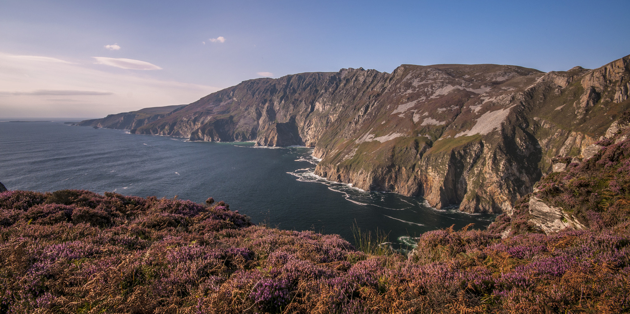 Sigma 10-20mm F4-5.6 EX DC HSM sample photo. Slieve league photography