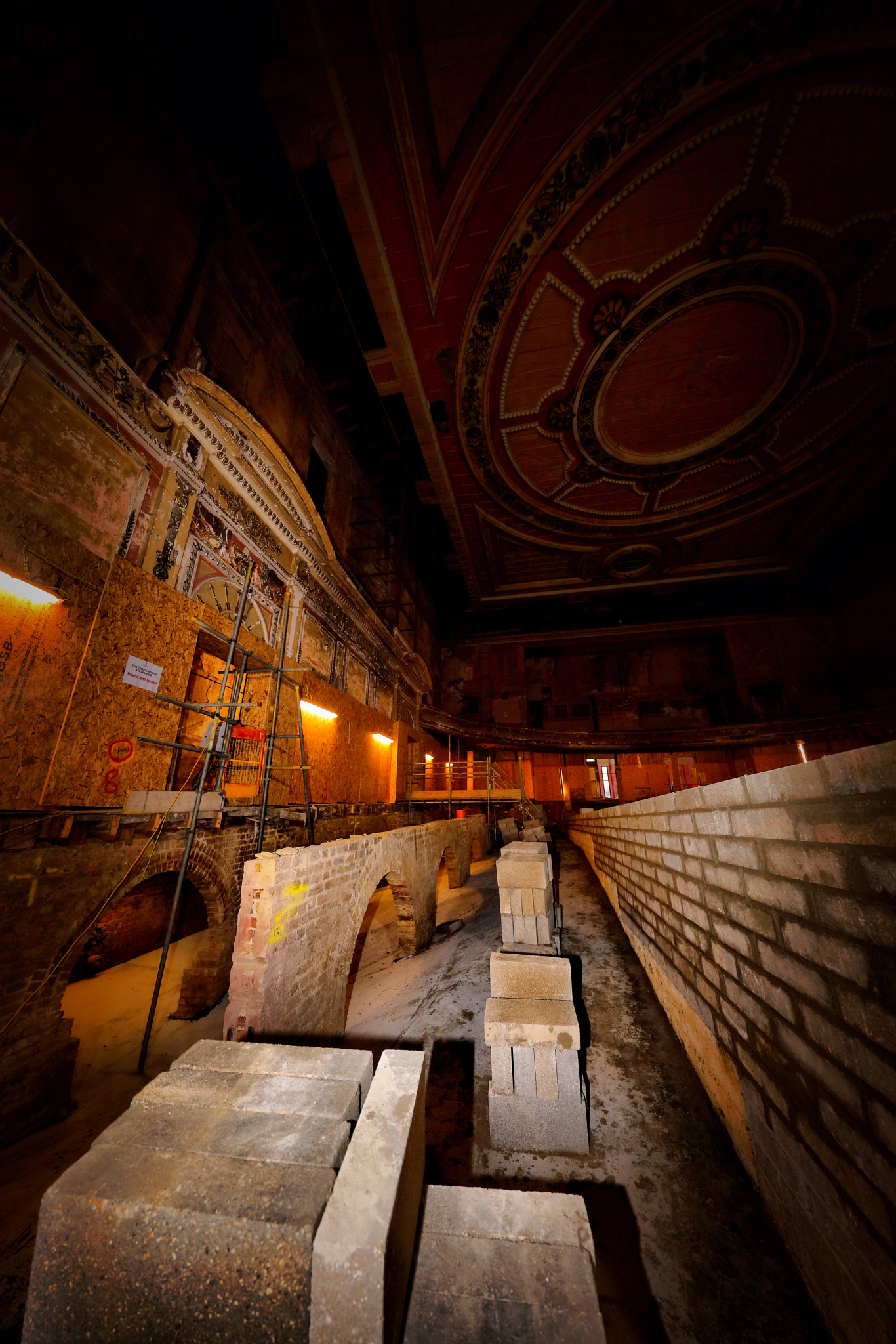 Canon EOS 5DS R + Canon EF 11-24mm F4L USM sample photo. Alexandra palace restoration photography