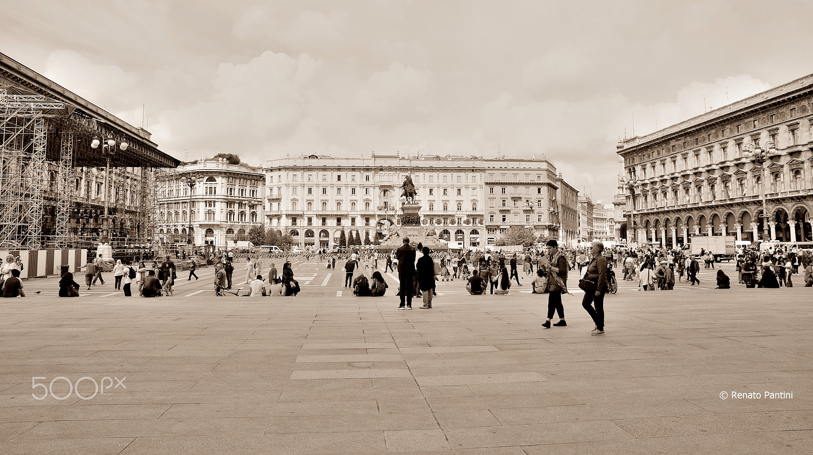 Nikon D300S sample photo. Piazza del duomo, milano. photography