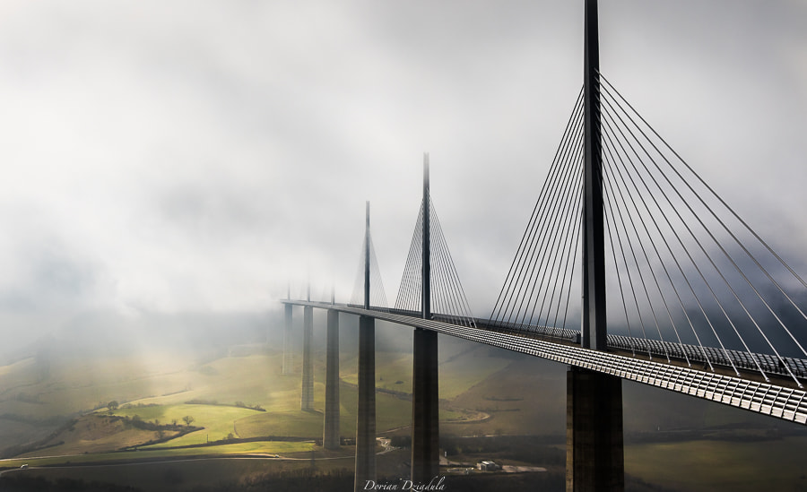 Canon EF 16-35mm F2.8L II USM sample photo. Millau viaduct photography