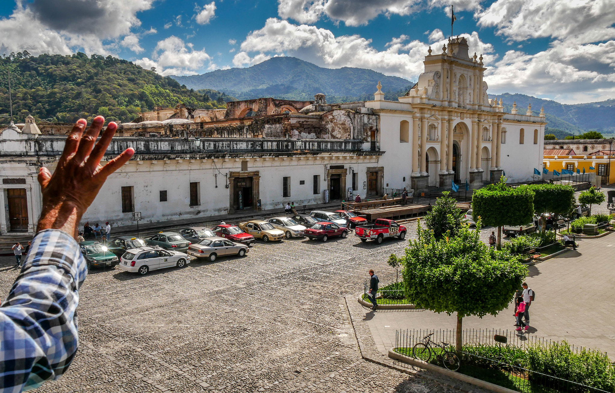 Panasonic Lumix DMC-GX85 (Lumix DMC-GX80 / Lumix DMC-GX7 Mark II) sample photo